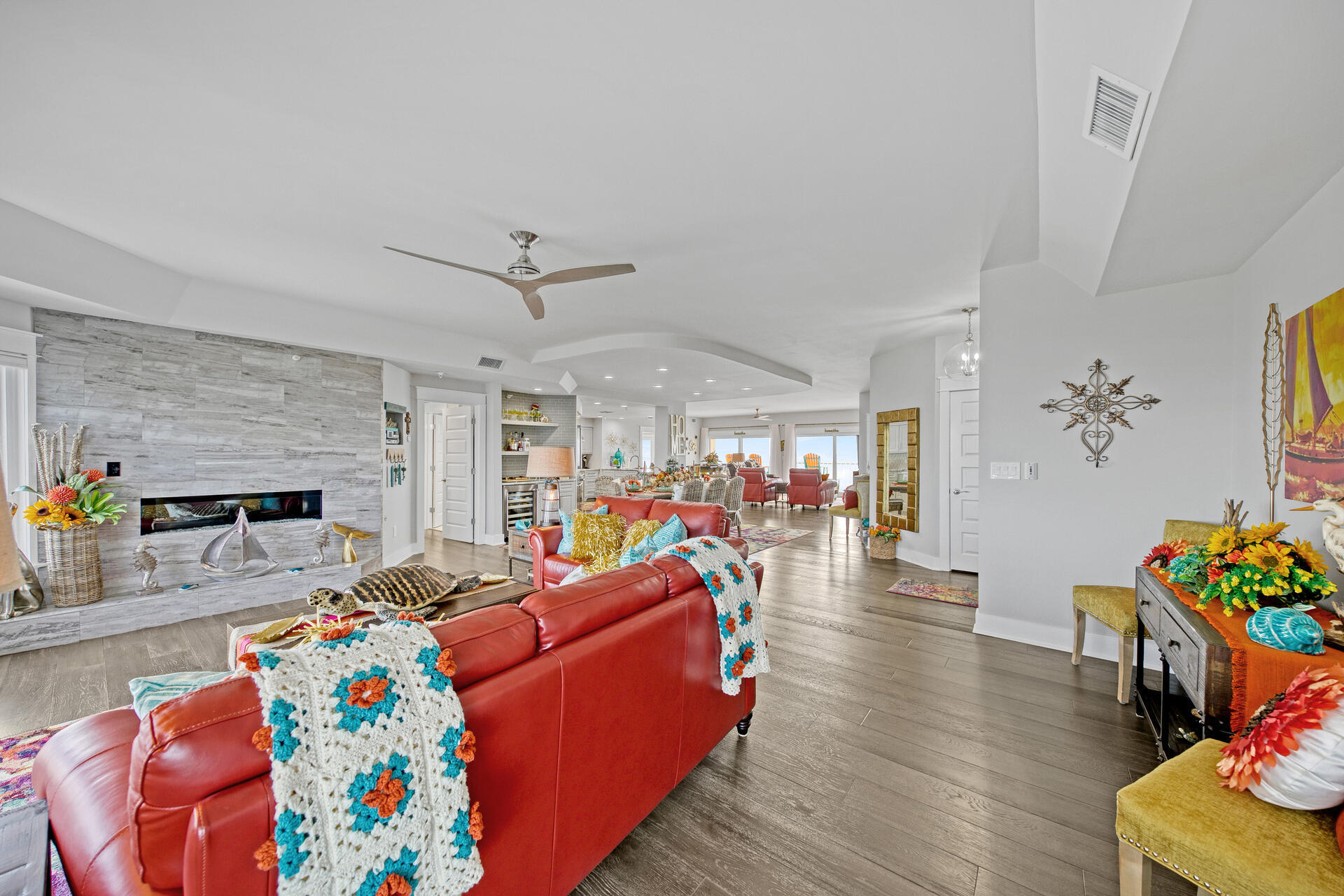 WATERVIEW TOWERS PH 2 - Residential