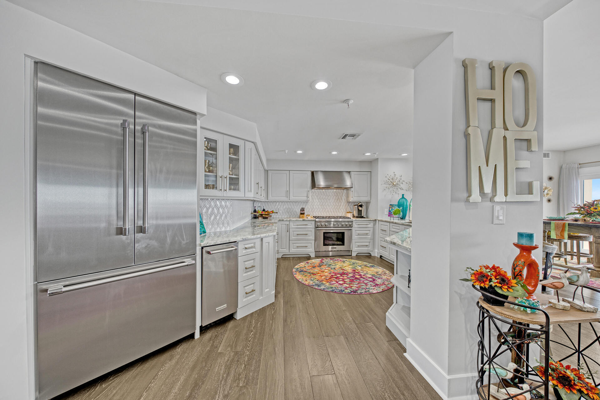 WATERVIEW TOWERS PH 2 - Residential