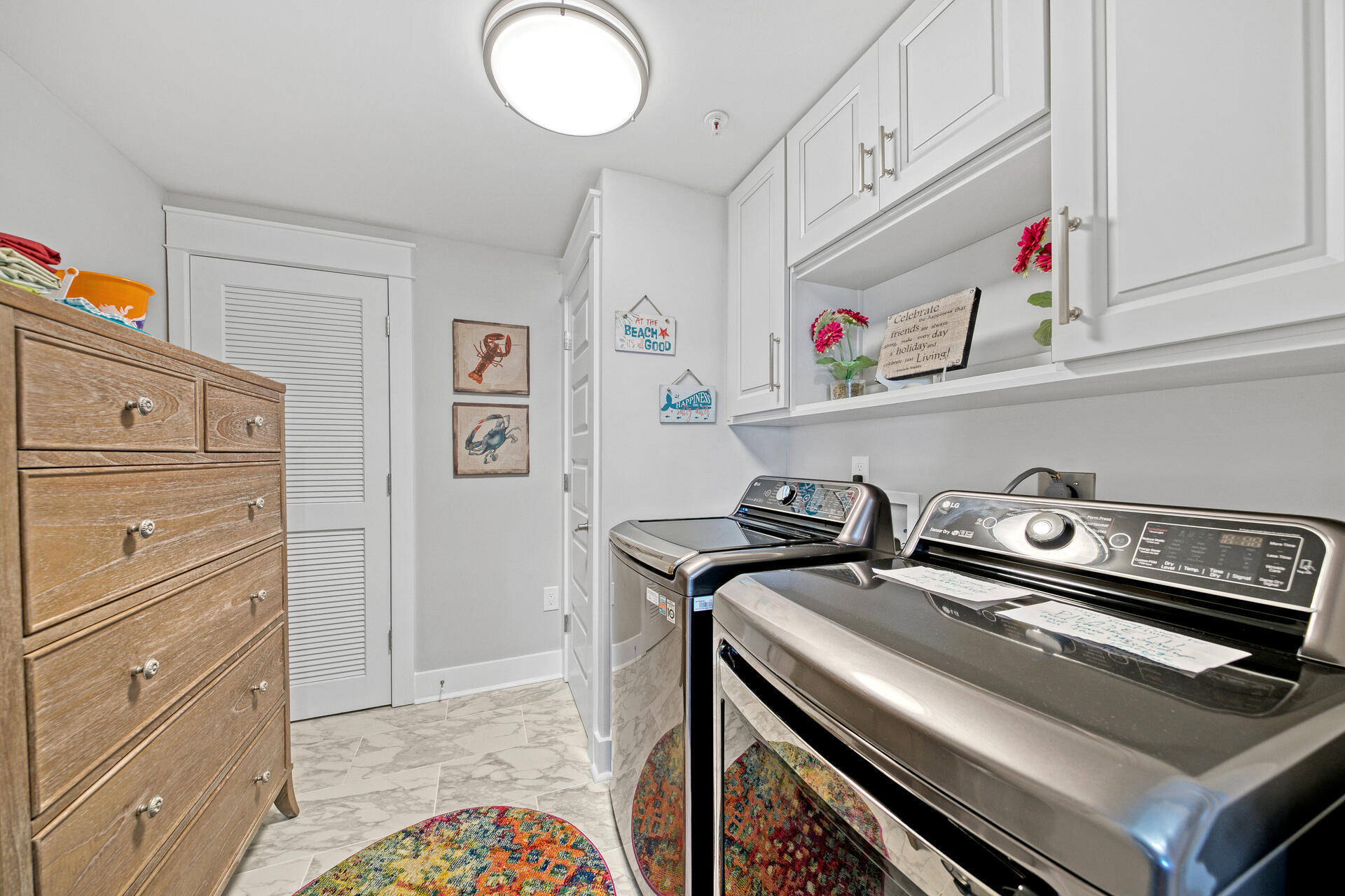 WATERVIEW TOWERS PH 2 - Residential