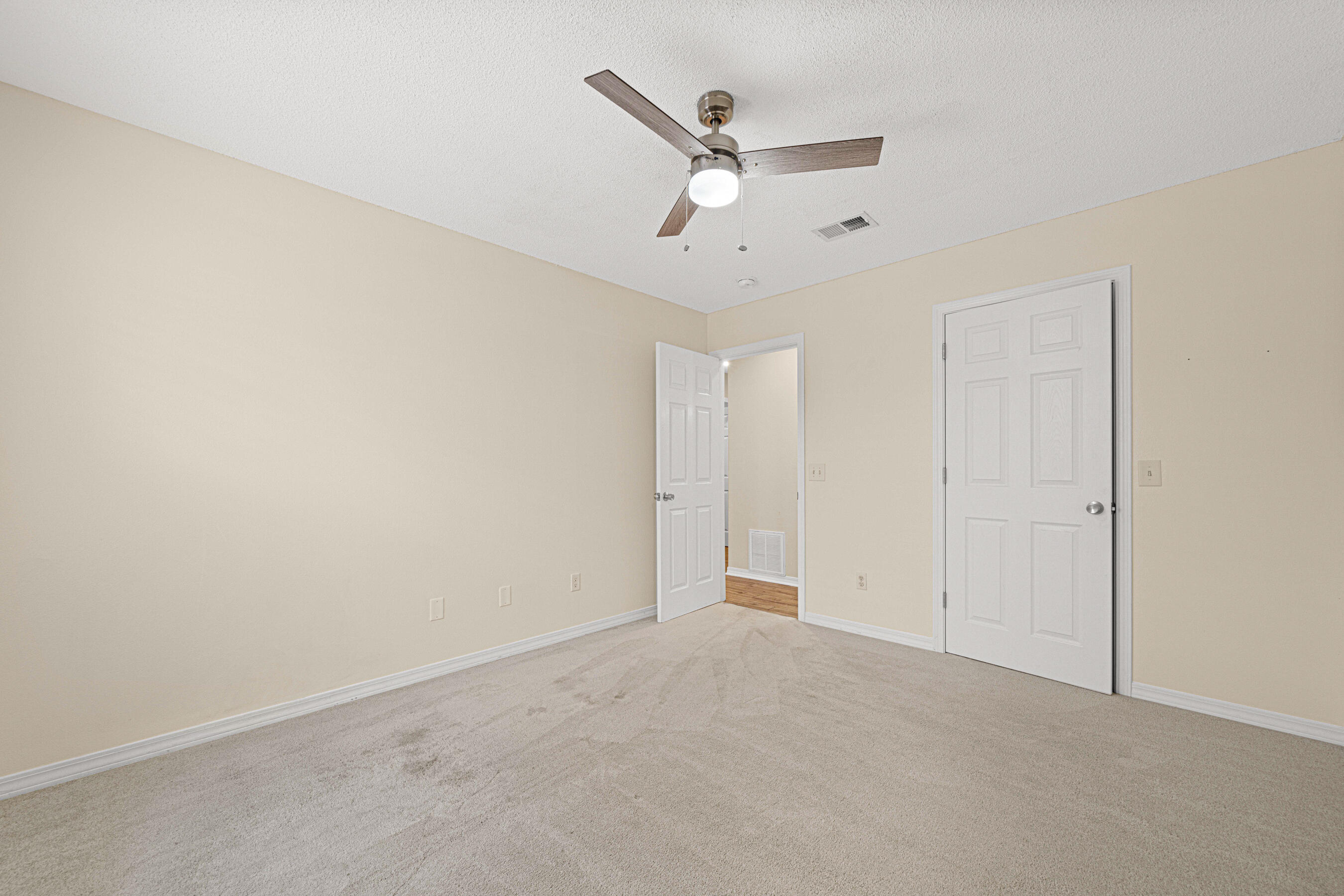 EMERALD VILLAGE S/D - Residential