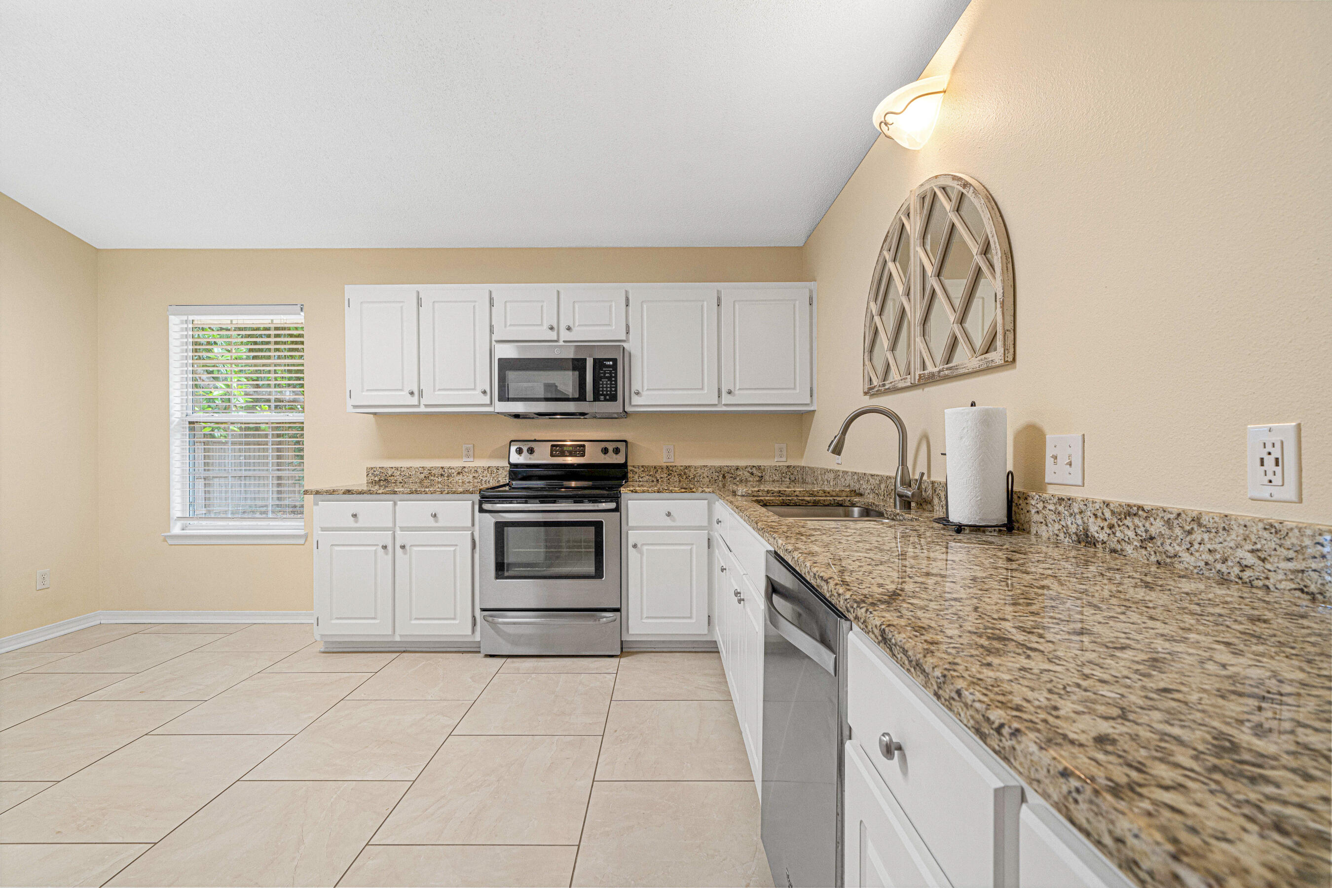EMERALD VILLAGE S/D - Residential