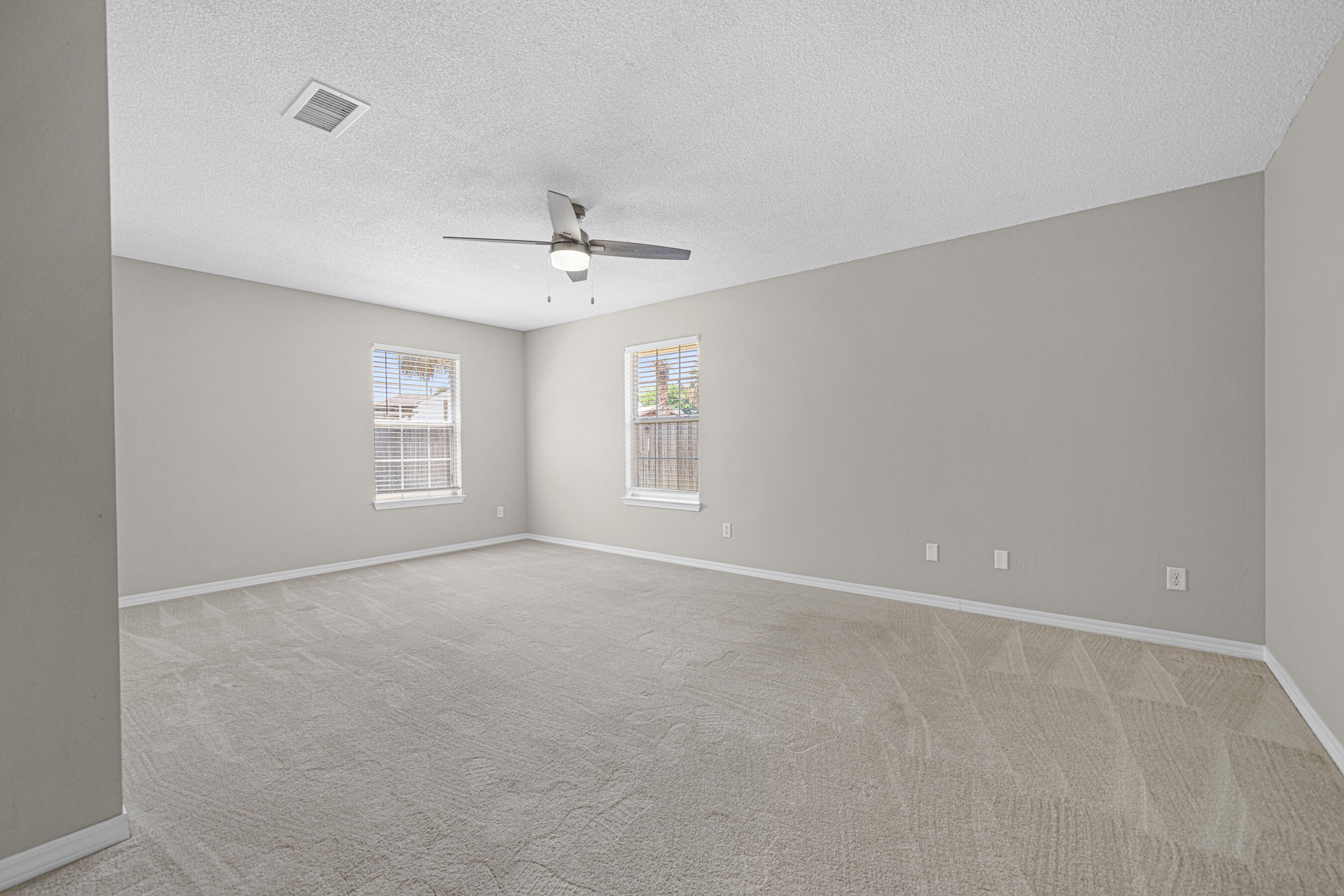 EMERALD VILLAGE S/D - Residential