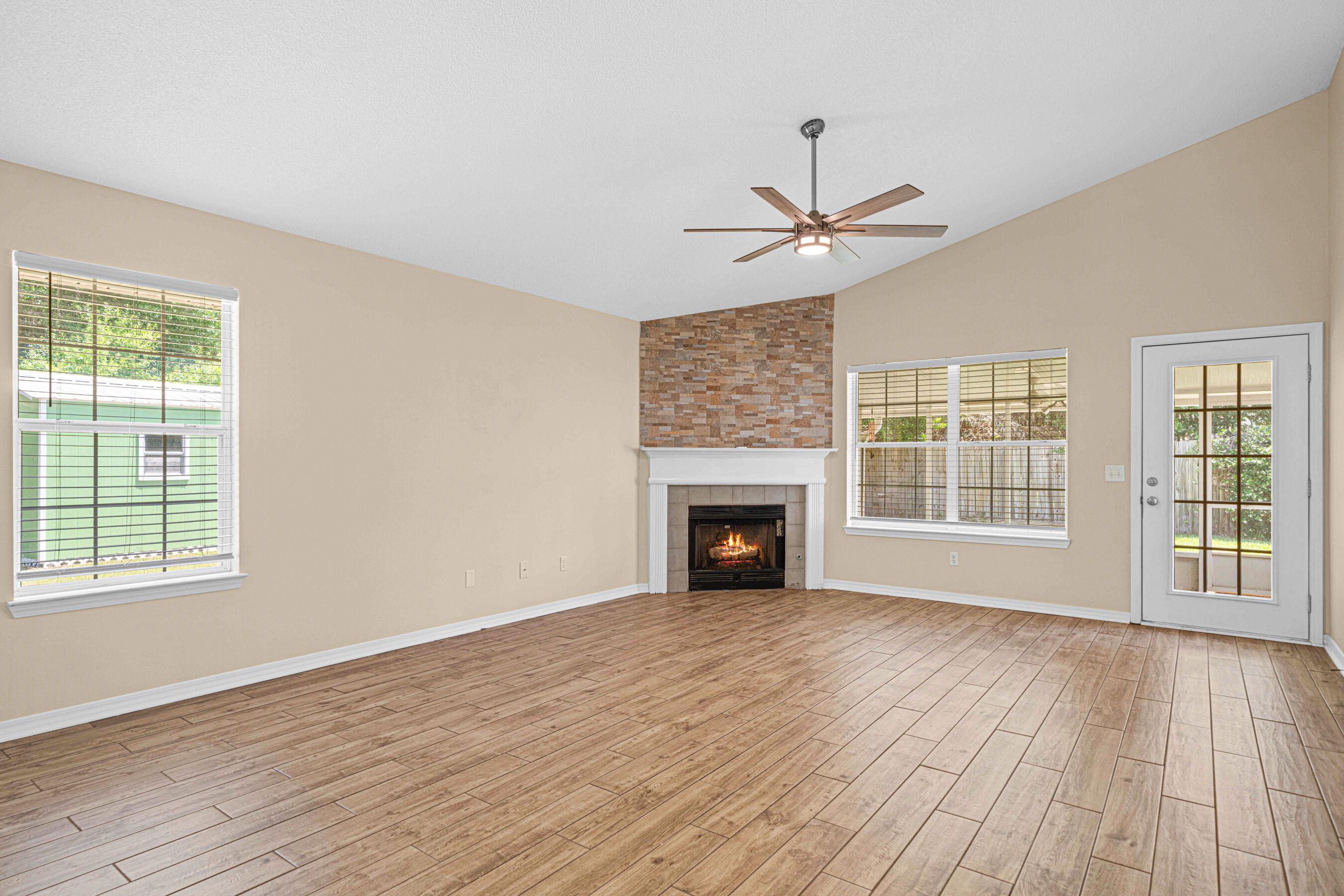 EMERALD VILLAGE S/D - Residential