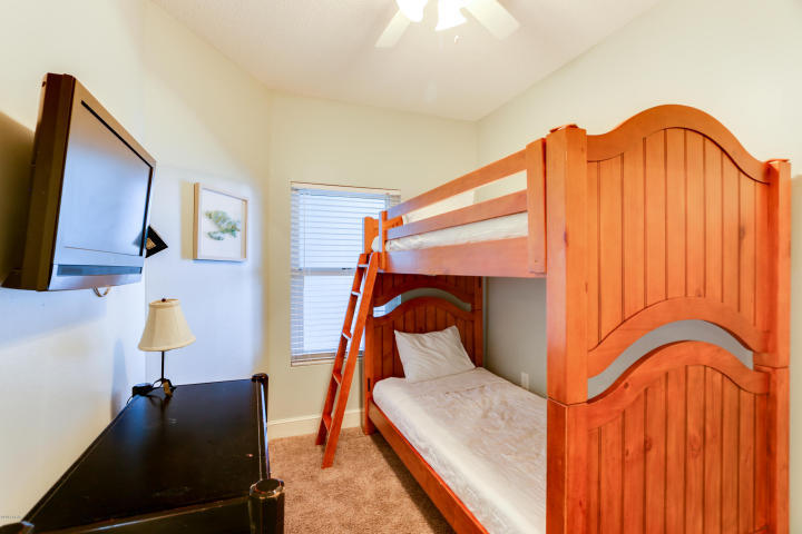 MAJESTIC BEACH TOWERS II - Residential