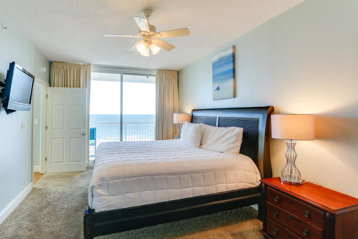 MAJESTIC BEACH TOWERS II - Residential