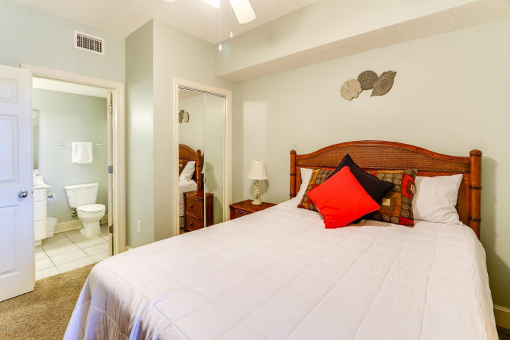 MAJESTIC BEACH TOWERS II - Residential