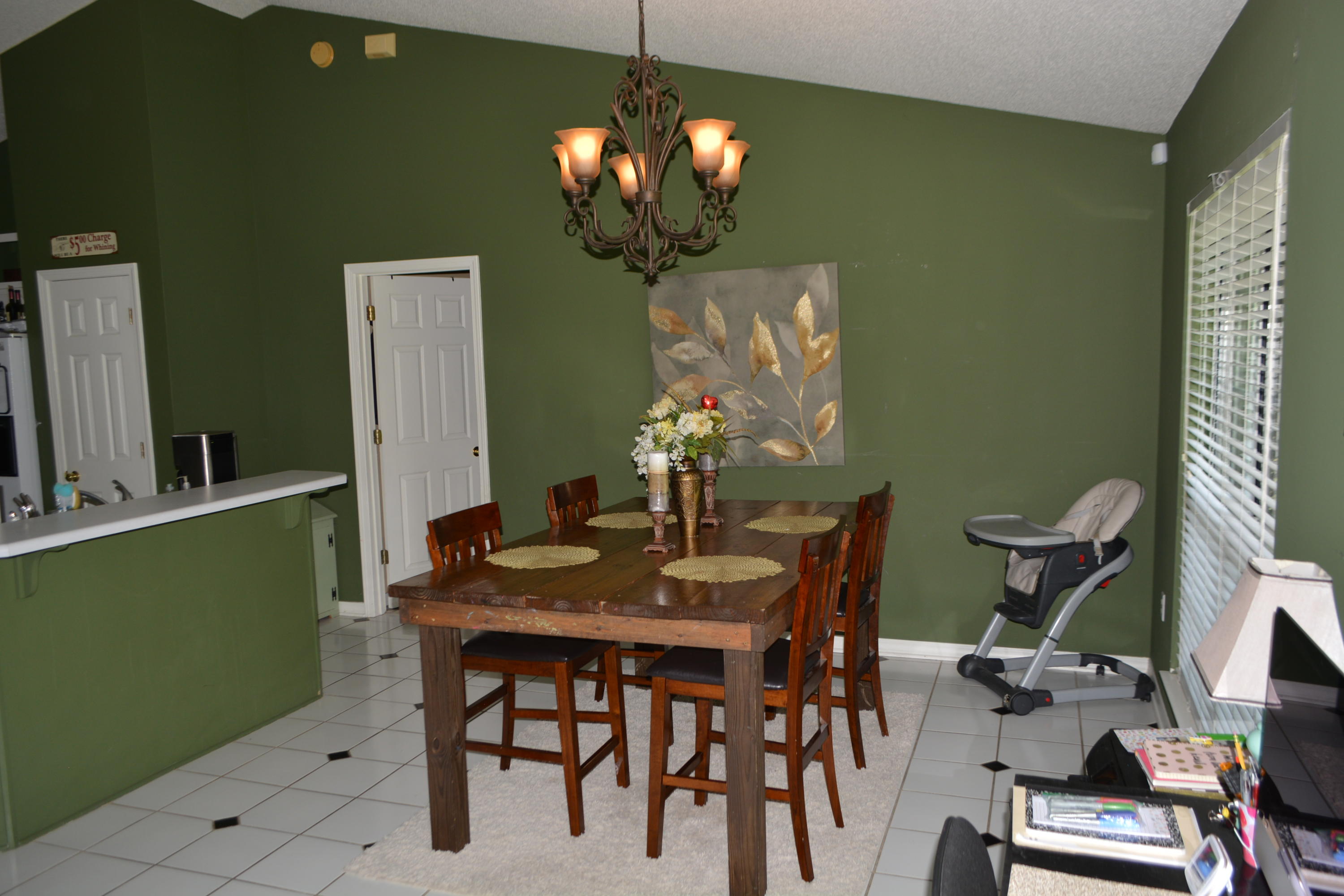 COUNTRY CLUB ESTATES 1 OF CRESTVIEW - Residential