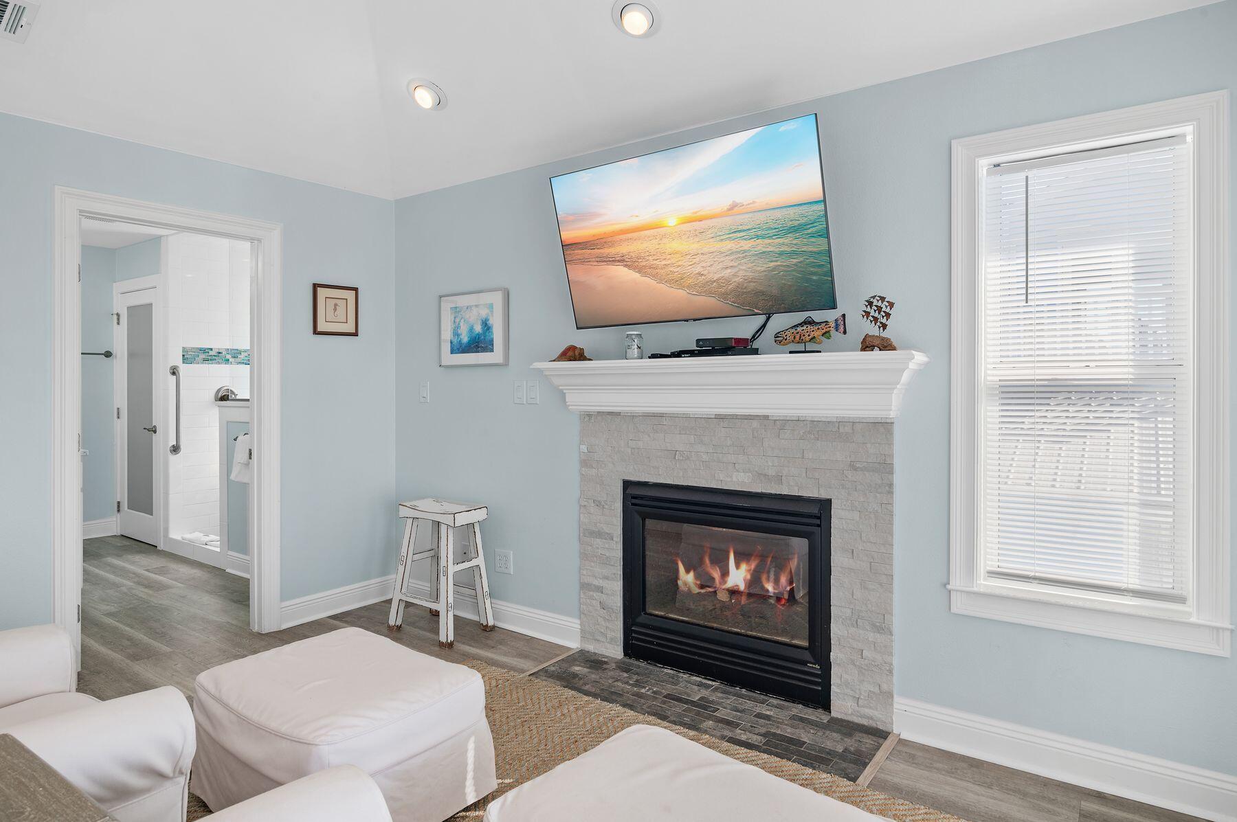 SUNRISE BEACH - Residential