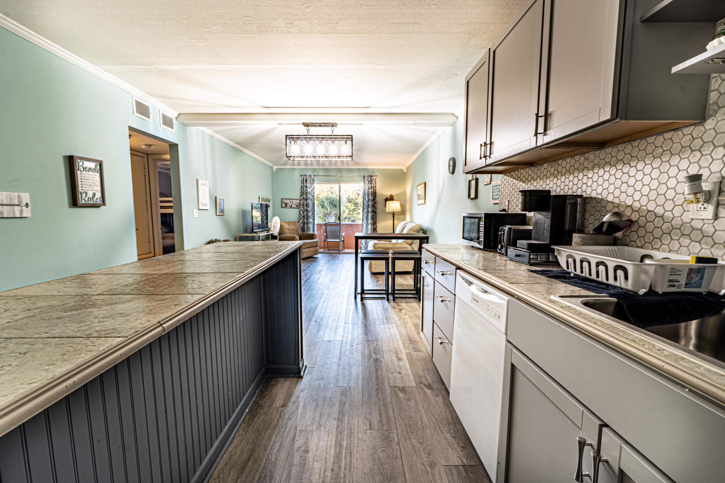 CEDARS THE - Residential
