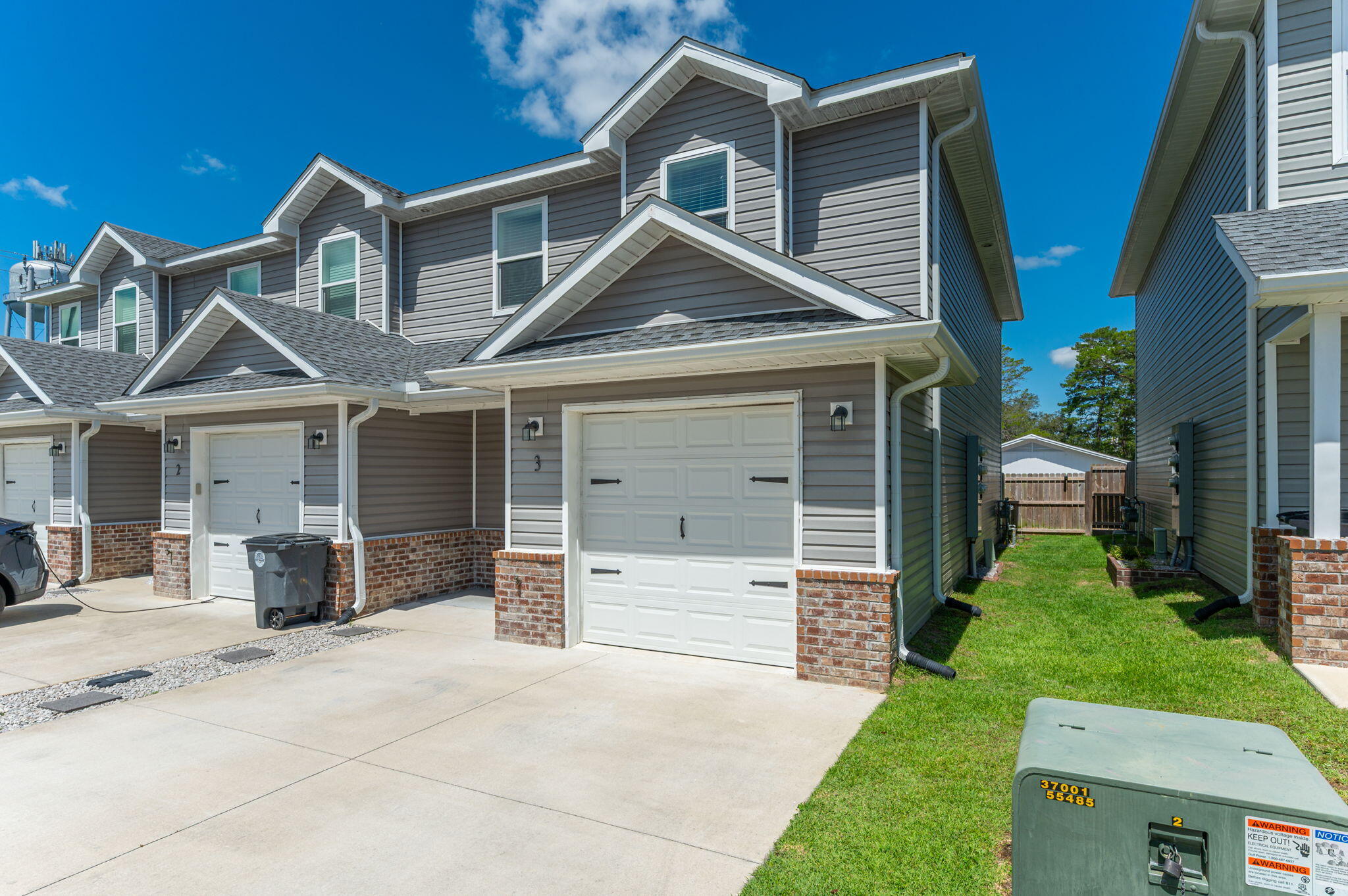 Praiseworthy Dr. - Residential Lease