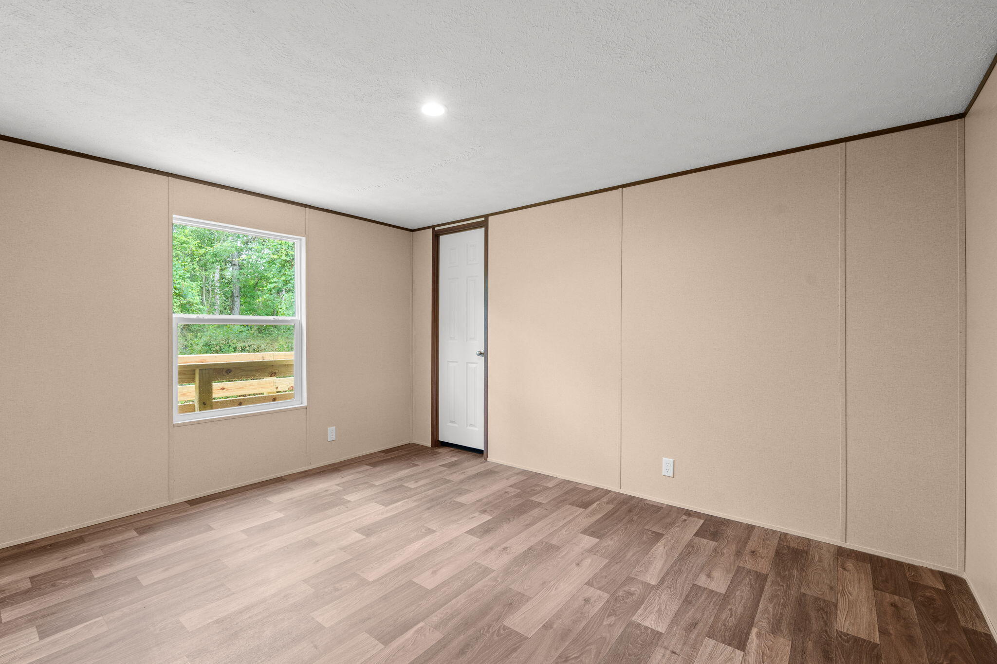 NO RECORDED SUBDIVISION - Residential