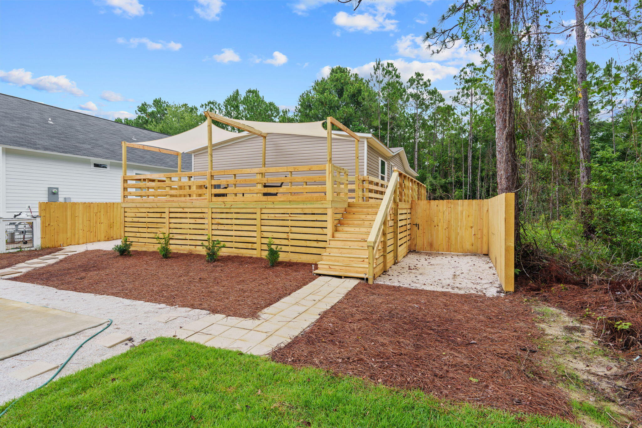 NO RECORDED SUBDIVISION - Residential