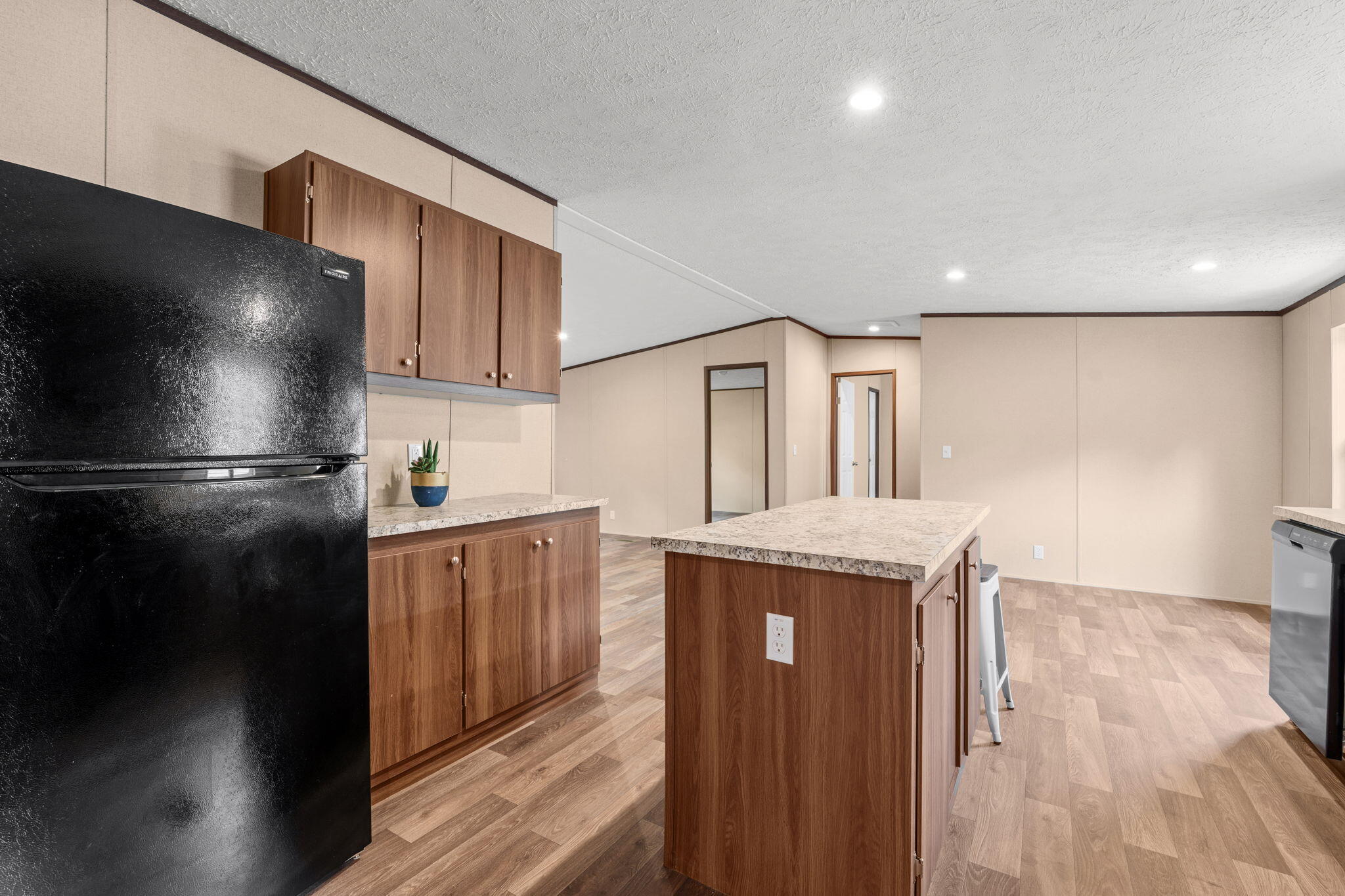 NO RECORDED SUBDIVISION - Residential