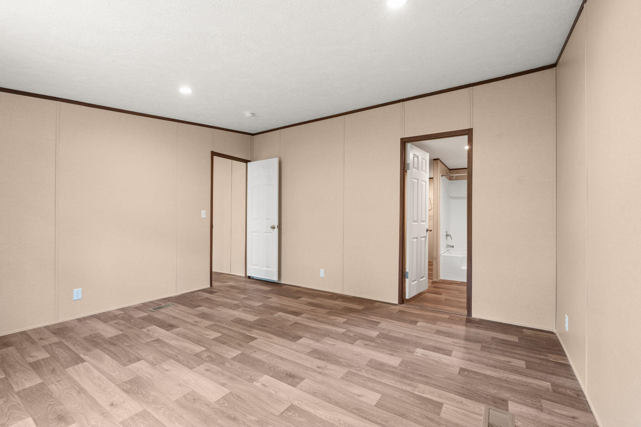 NO RECORDED SUBDIVISION - Residential