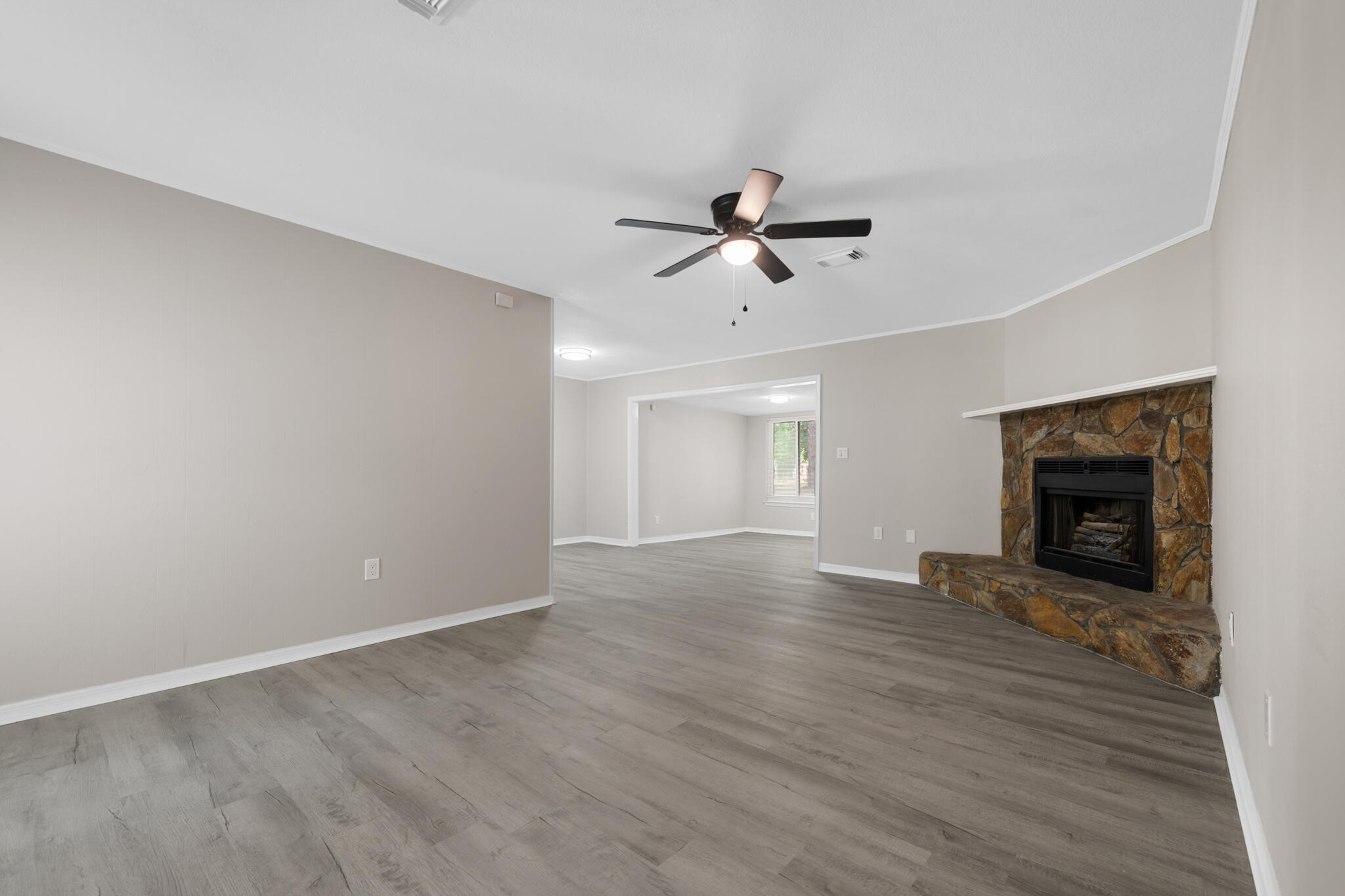 NO RECORDED SUBDIVISION - Residential