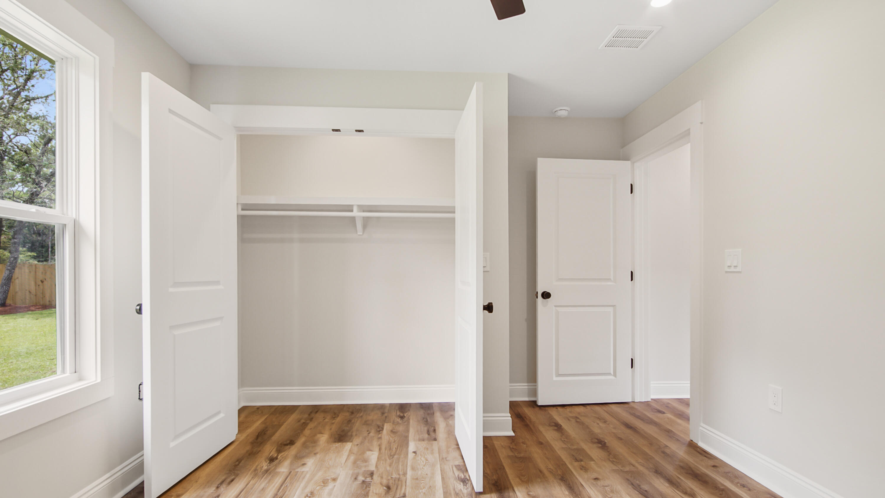 OAKWOOD HILLS UNIT 3 - Residential