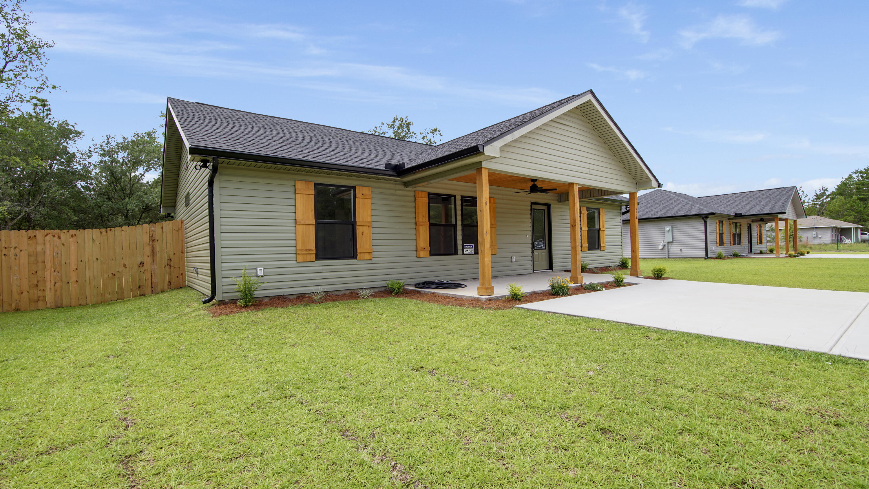 OAKWOOD HILLS UNIT 3 - Residential