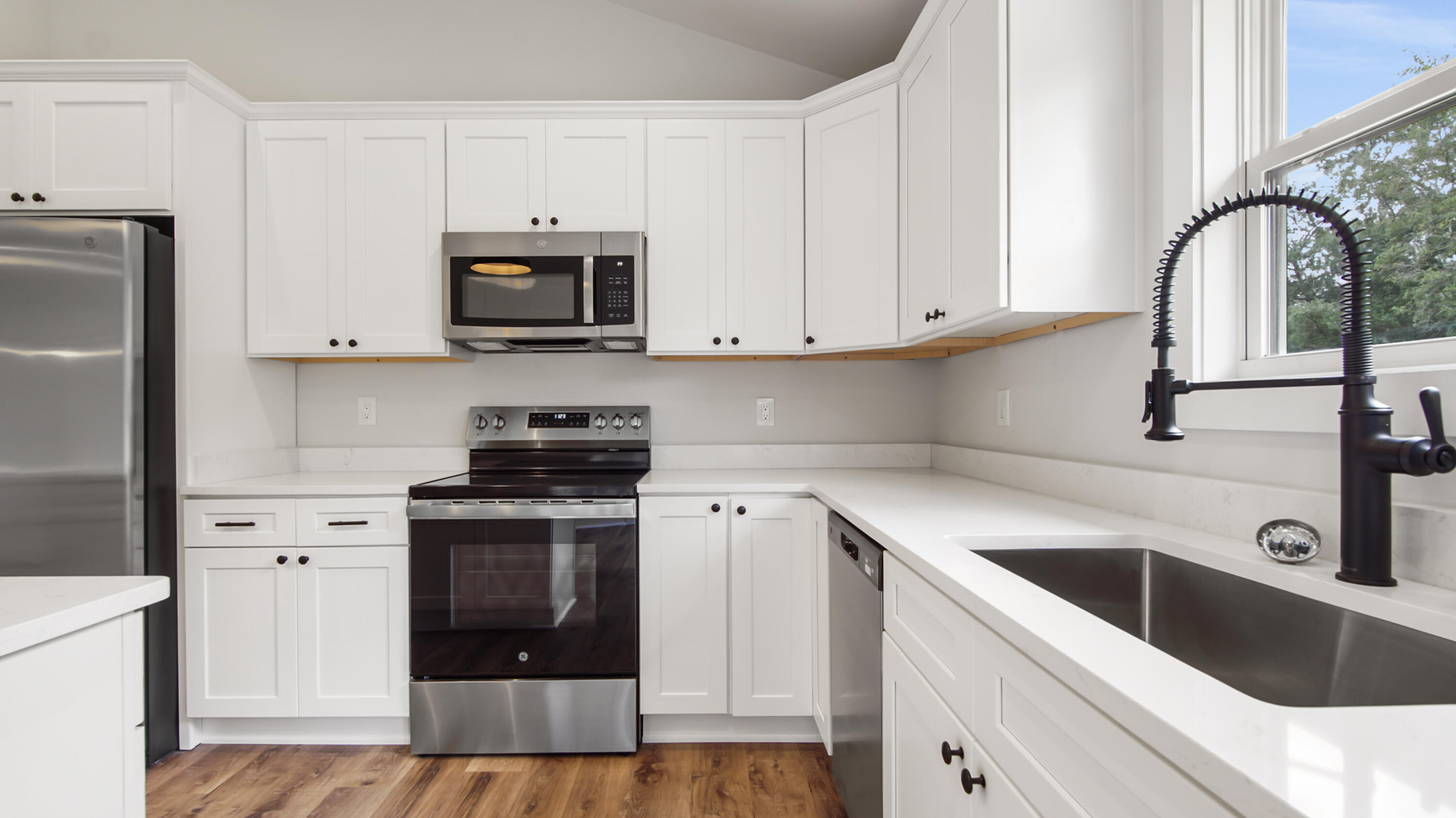 OAKWOOD HILLS UNIT 3 - Residential