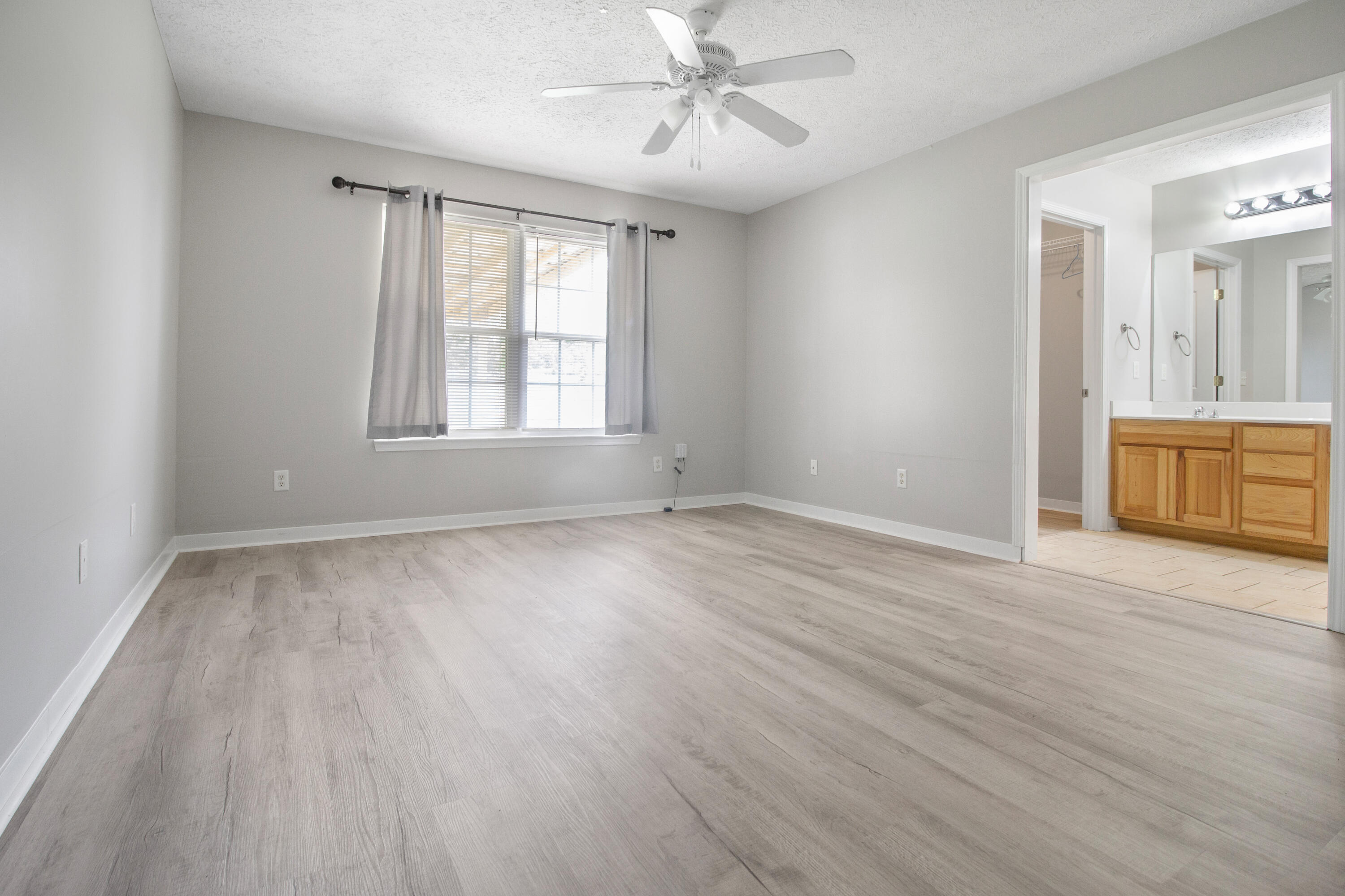 LYNNPOINTE SOUTH PLAT - Residential