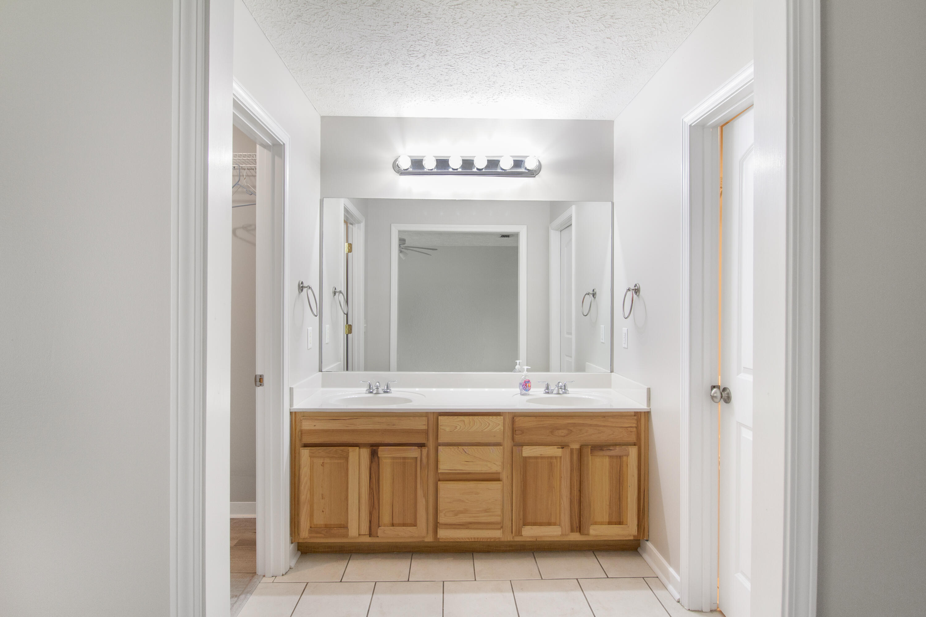 LYNNPOINTE SOUTH PLAT - Residential