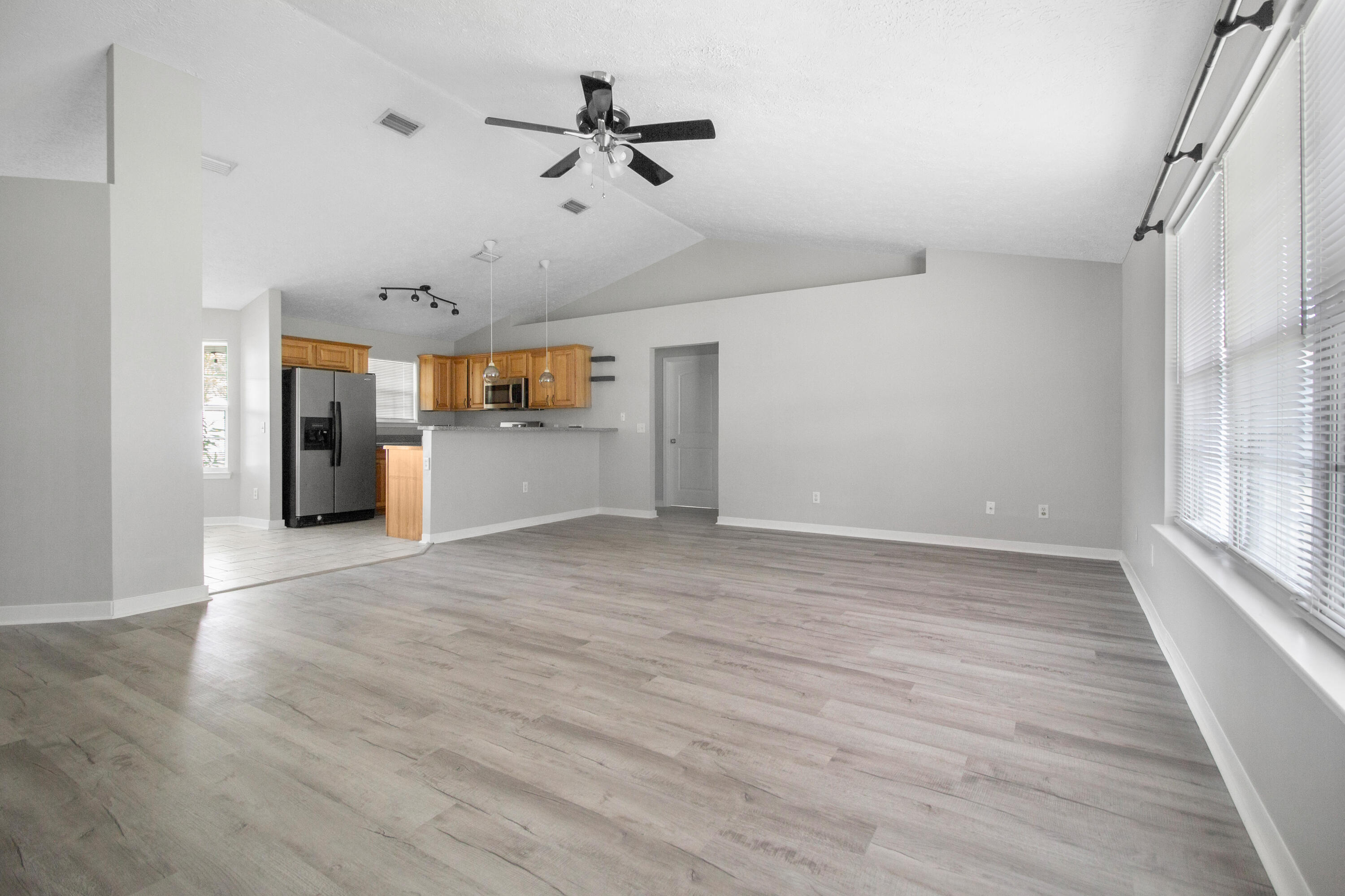 LYNNPOINTE SOUTH PLAT - Residential