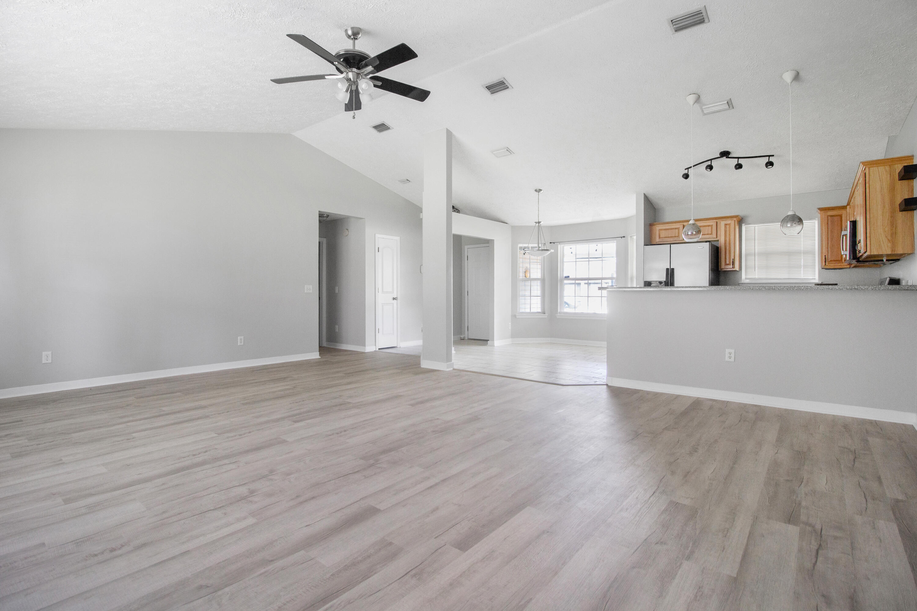 LYNNPOINTE SOUTH PLAT - Residential