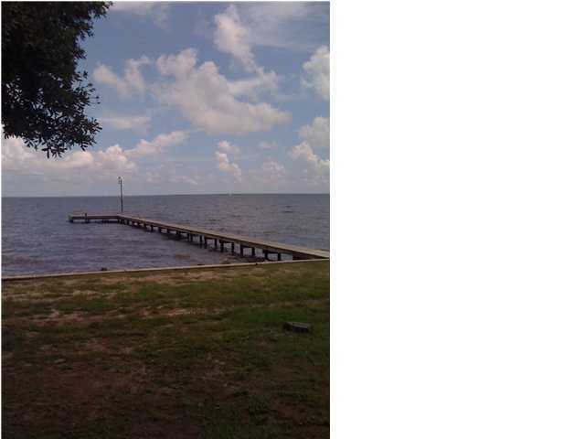 DOLPHIN COVE ESTATES - Residential Lease