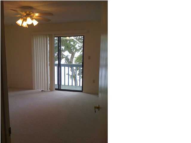 DOLPHIN COVE ESTATES - Residential Lease