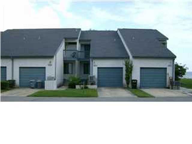 DOLPHIN COVE ESTATES - Residential Lease