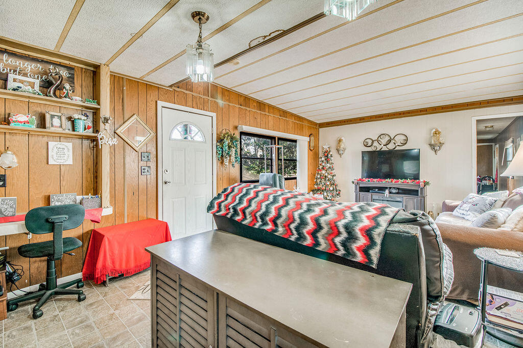 NONESUCH WAY - Residential