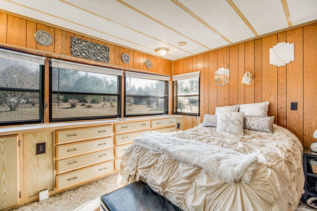 NONESUCH WAY - Residential