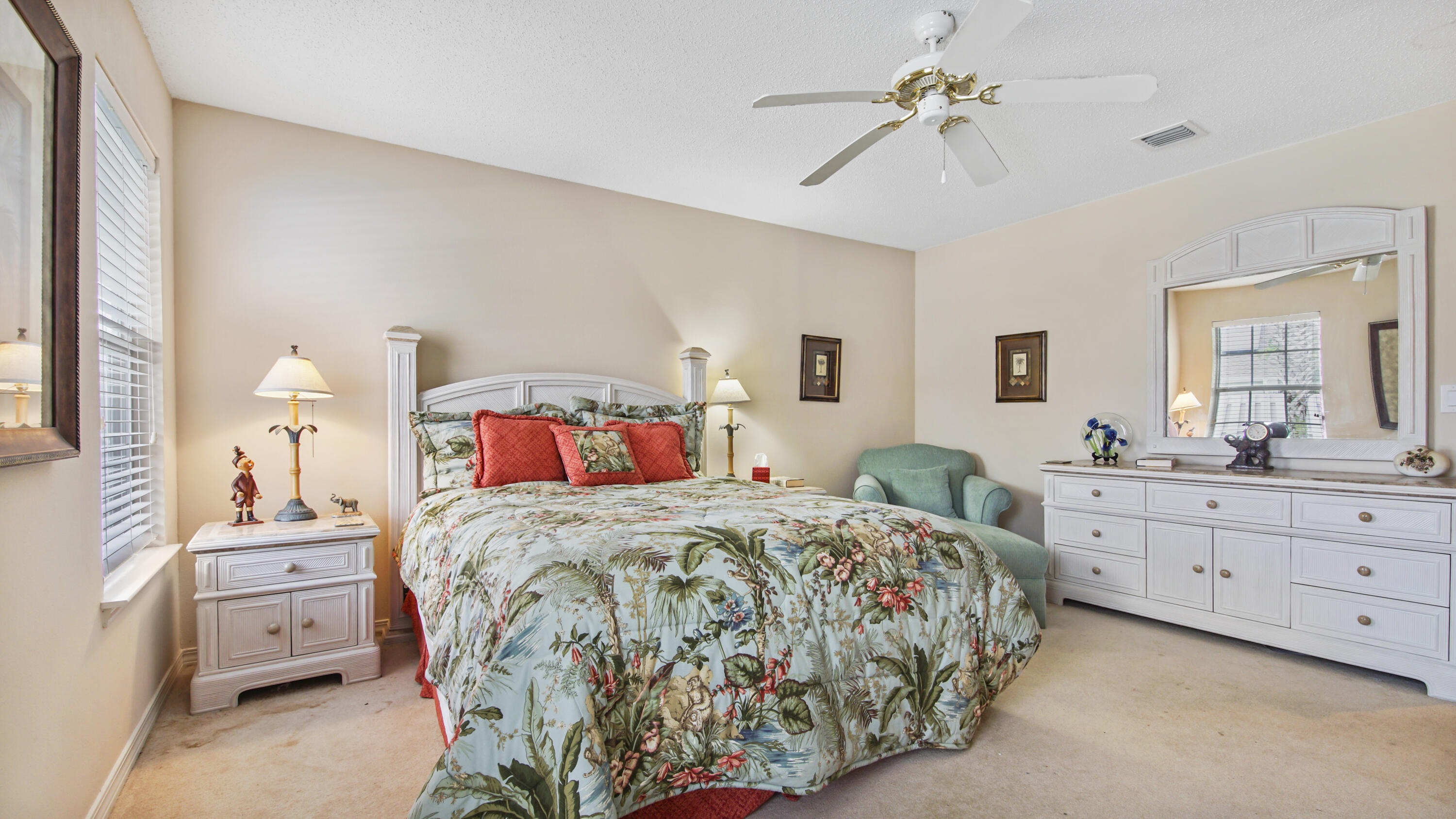 SUMMERWOOD - Residential