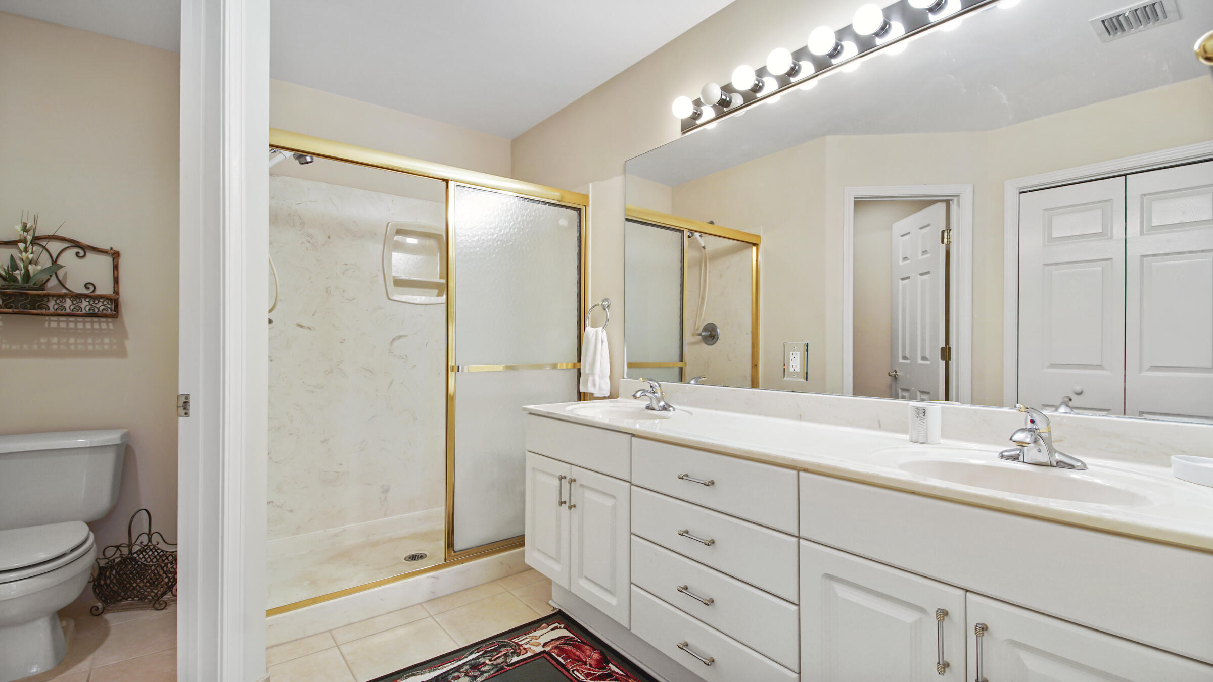 SUMMERWOOD - Residential