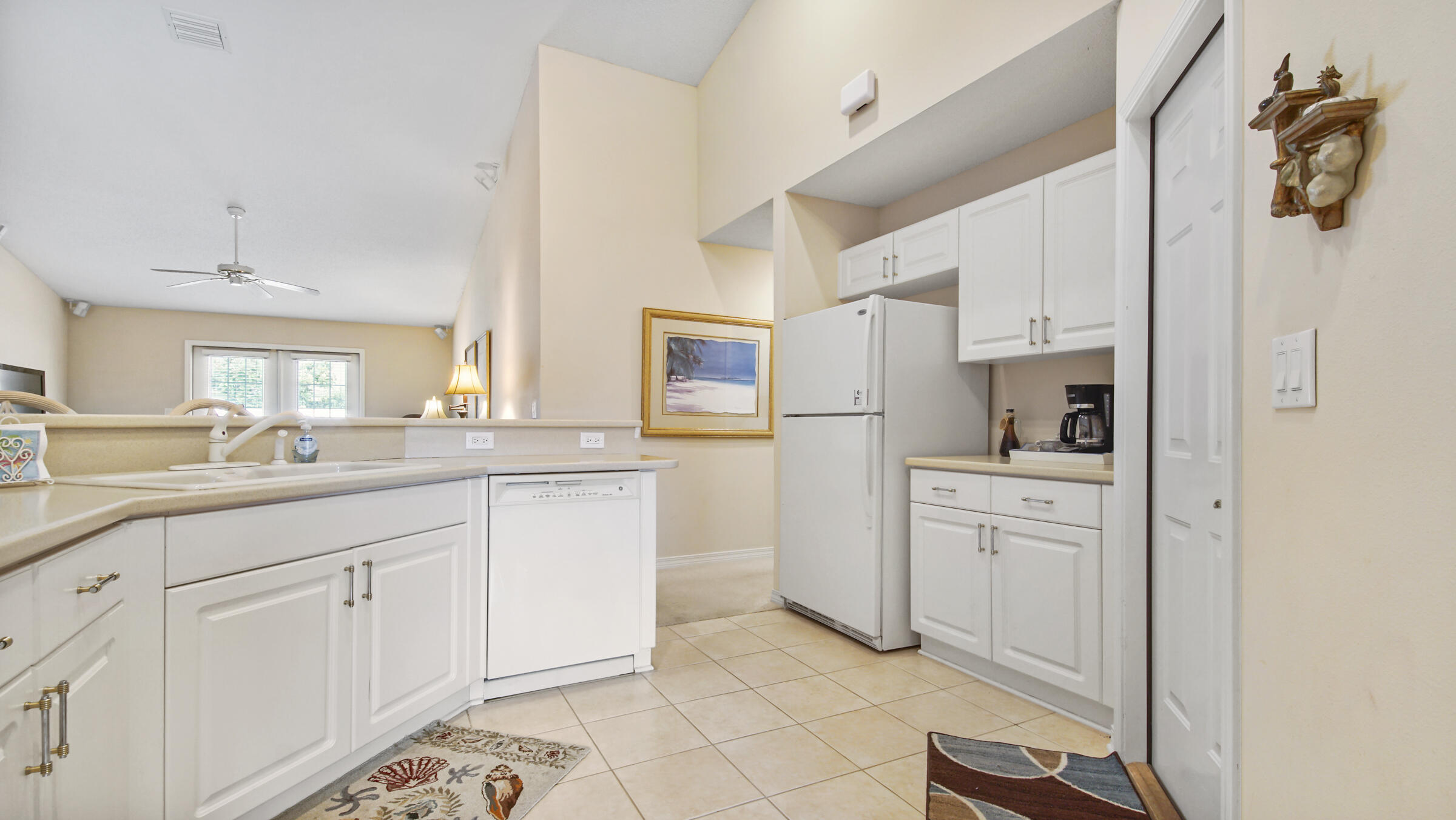 SUMMERWOOD - Residential