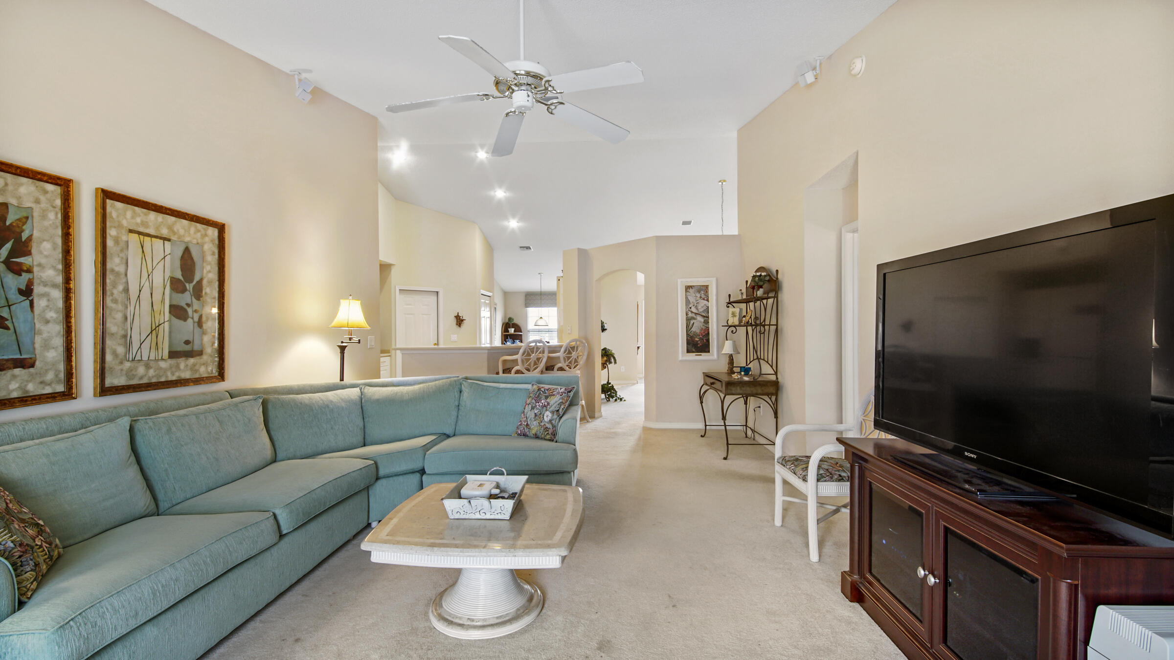 SUMMERWOOD - Residential