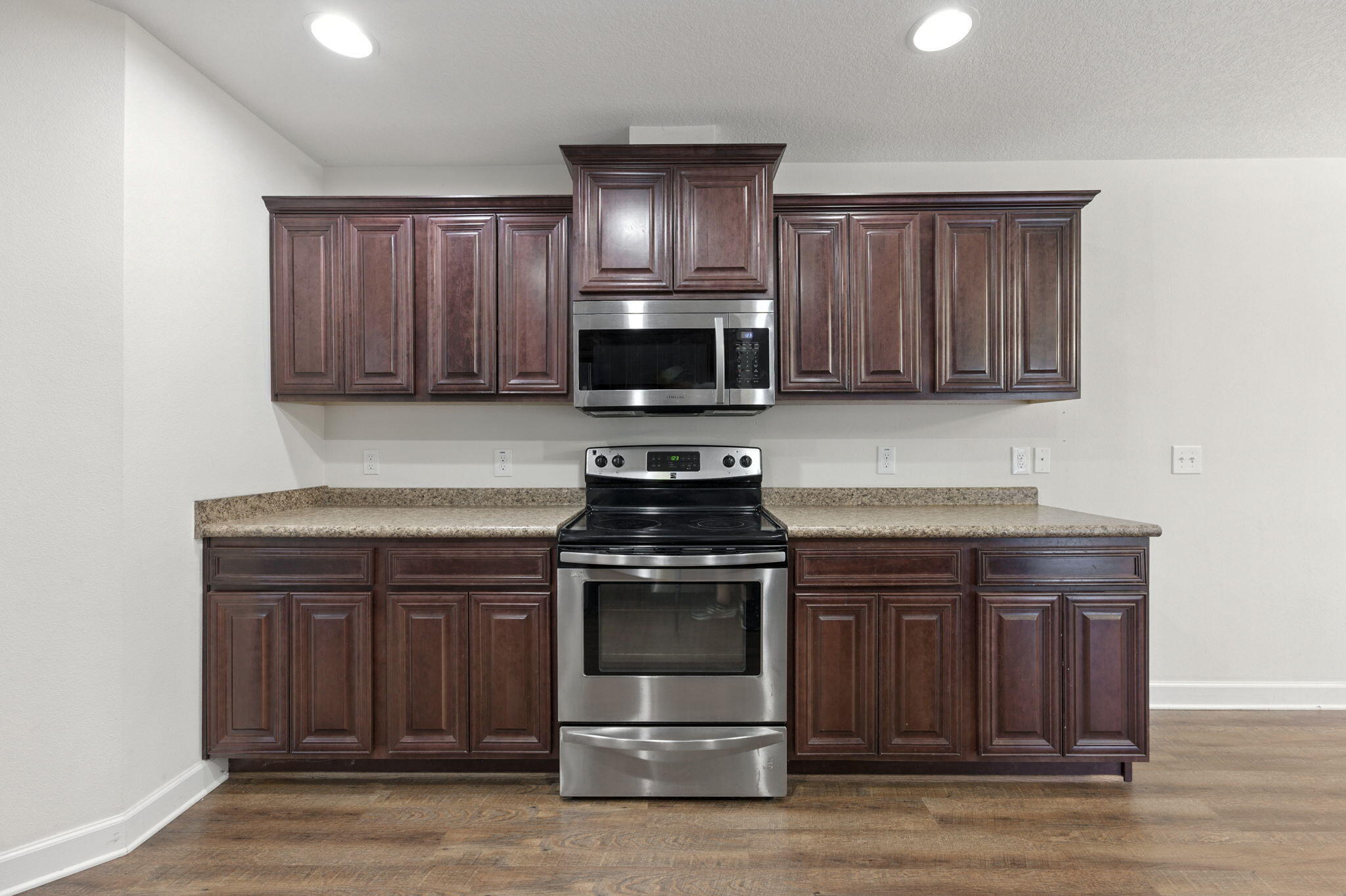 MILLVIEW ESTATES - Residential