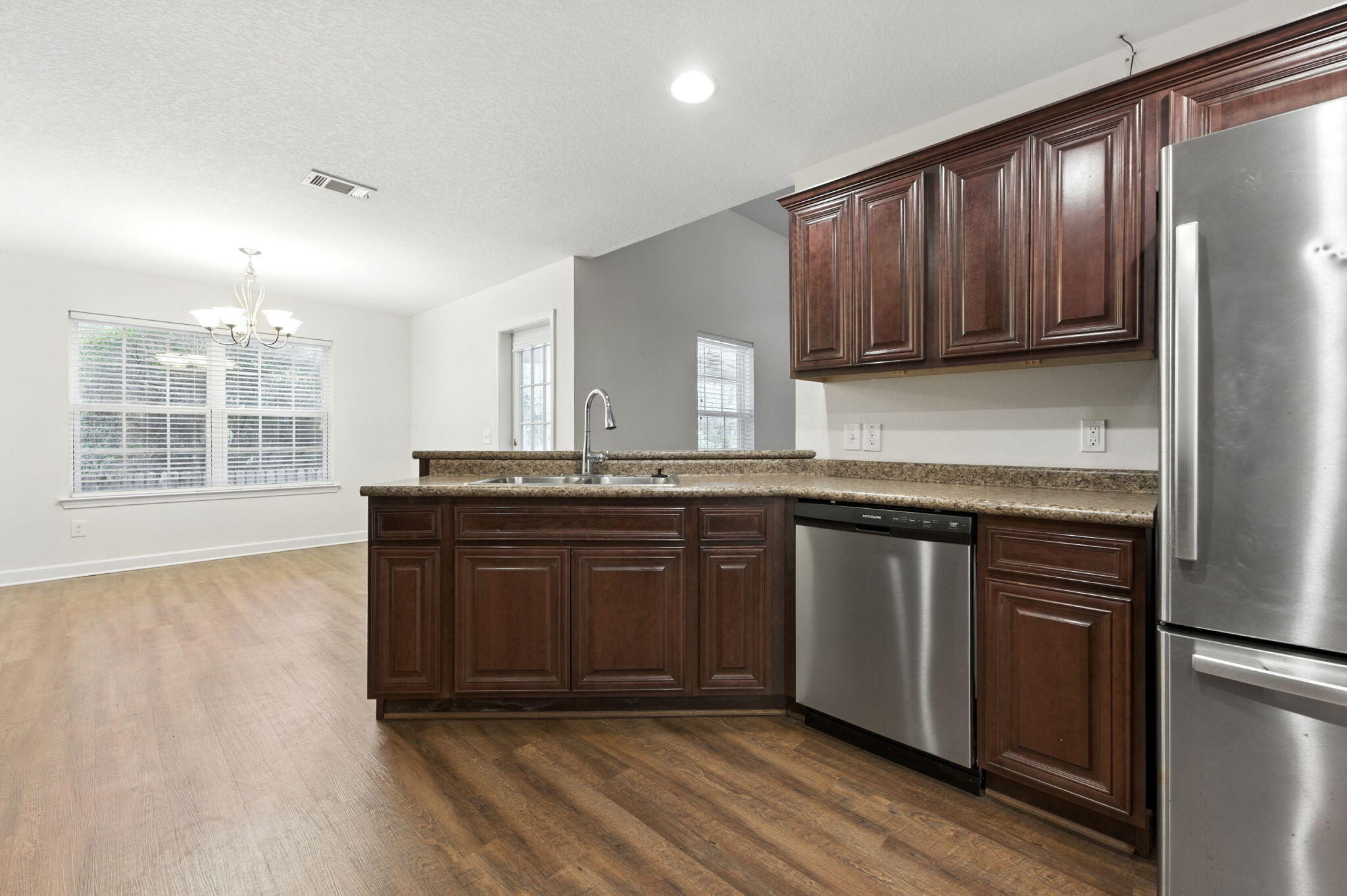 MILLVIEW ESTATES - Residential