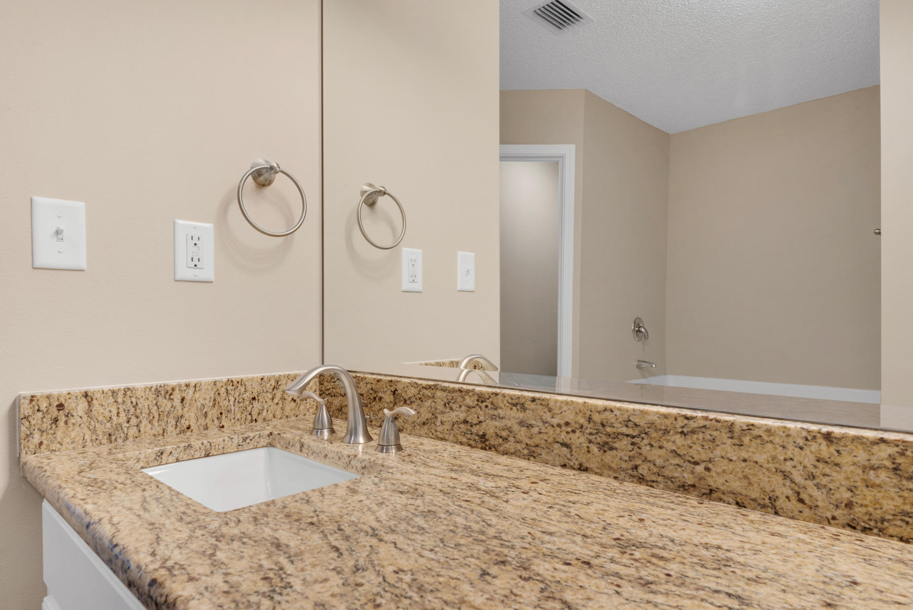 EMERALD VILLAGE S/D - Residential