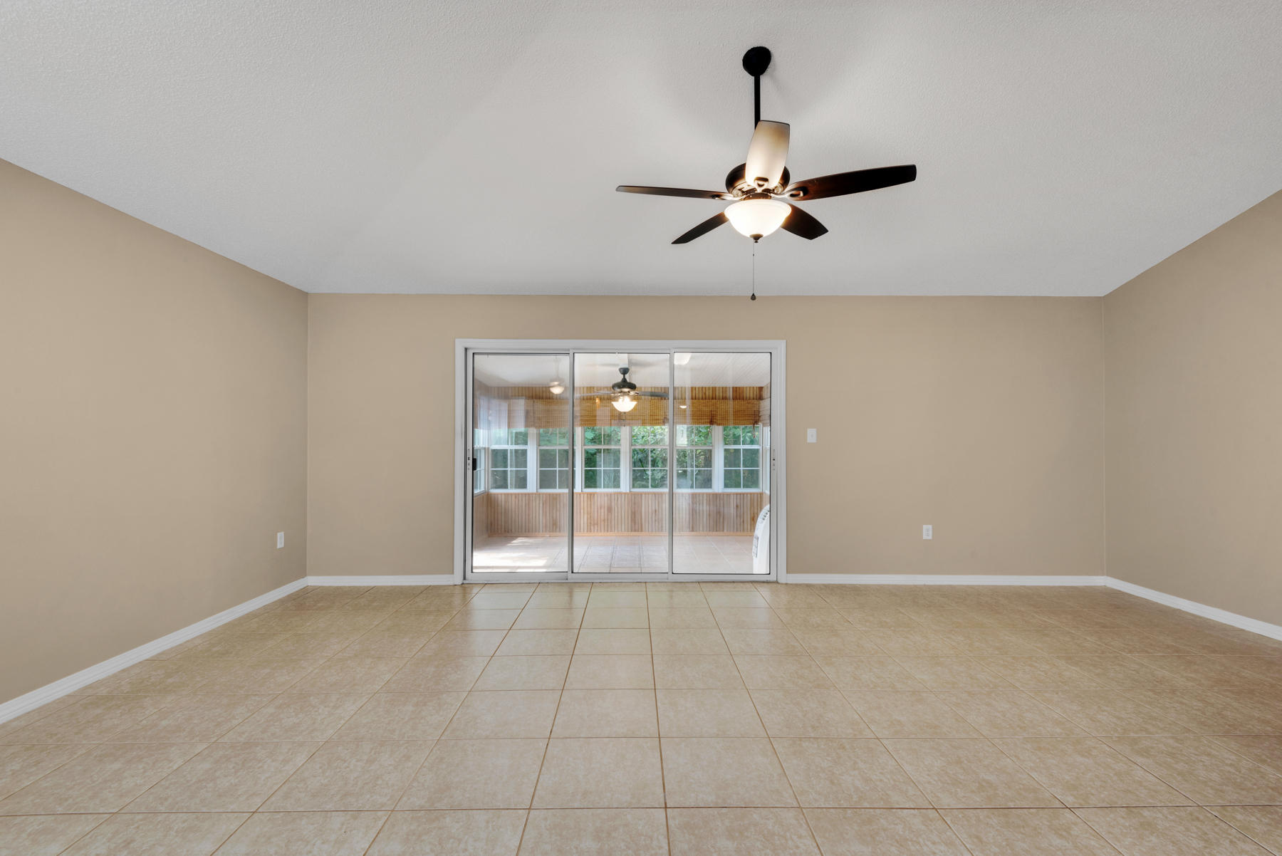 EMERALD VILLAGE S/D - Residential