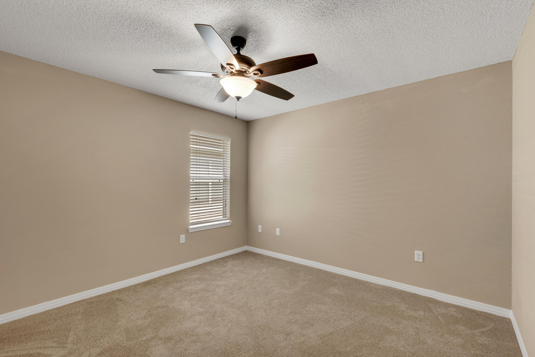 EMERALD VILLAGE S/D - Residential