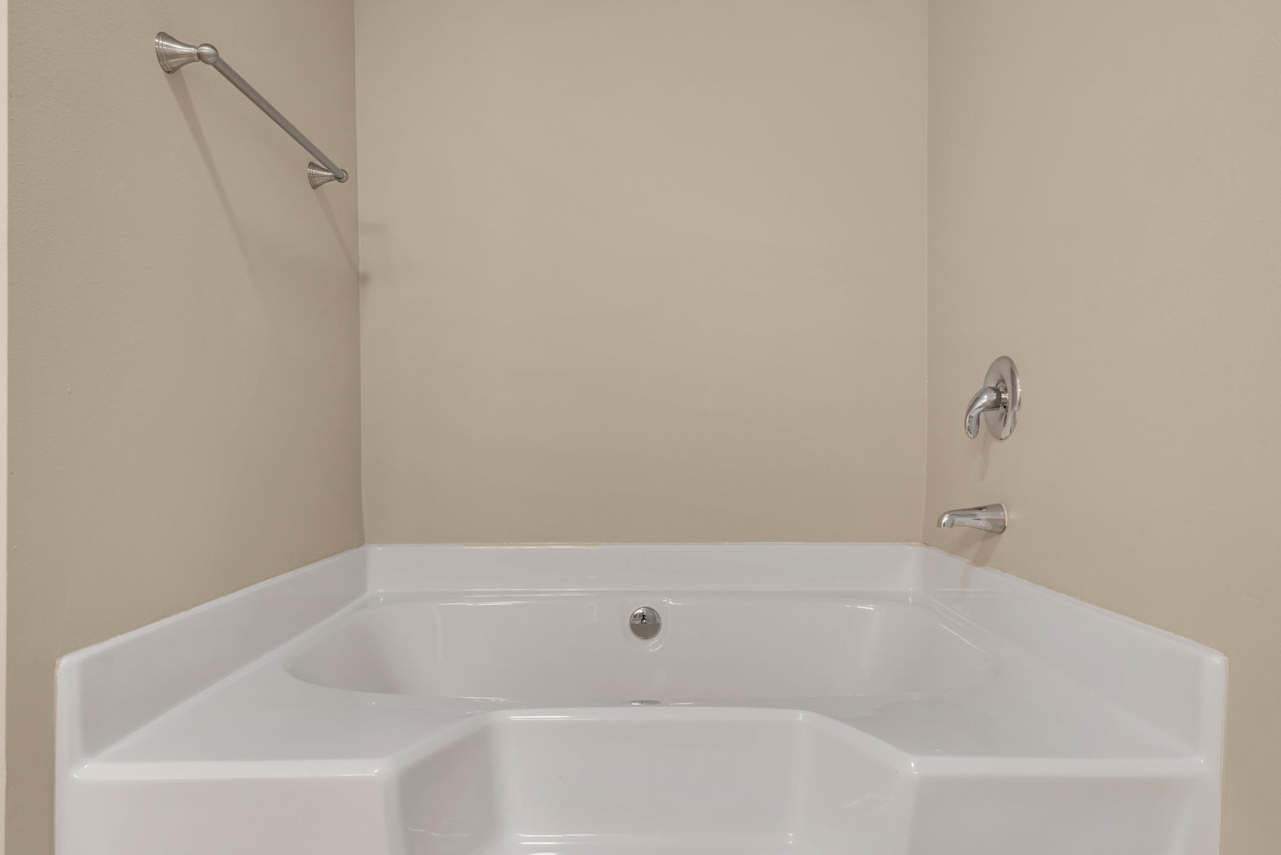 EMERALD VILLAGE S/D - Residential