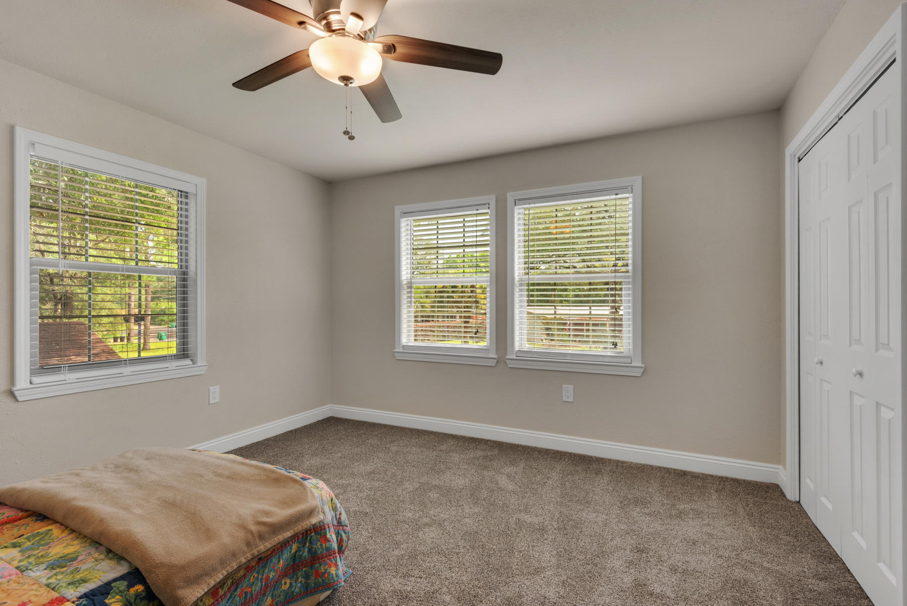 COLONY ESTATES lot 42, block 4 - Residential