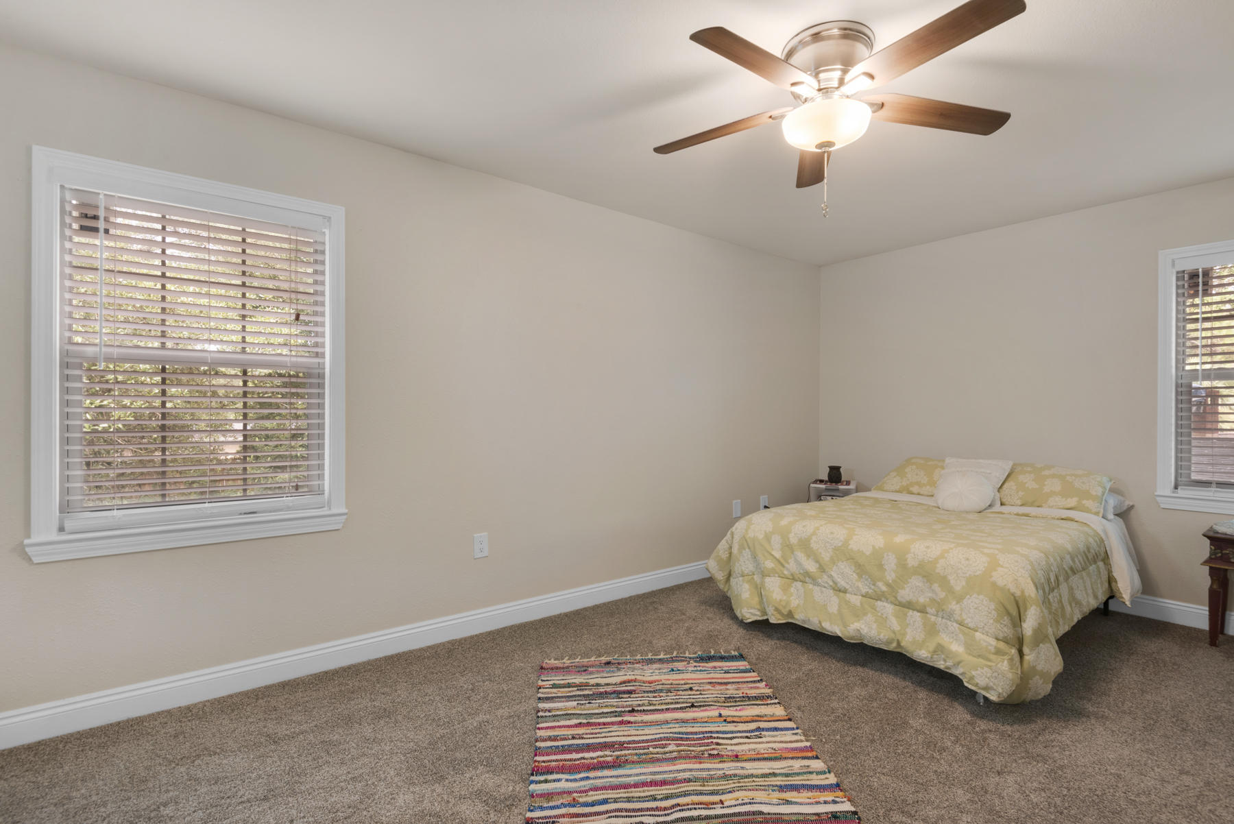 COLONY ESTATES lot 42, block 4 - Residential