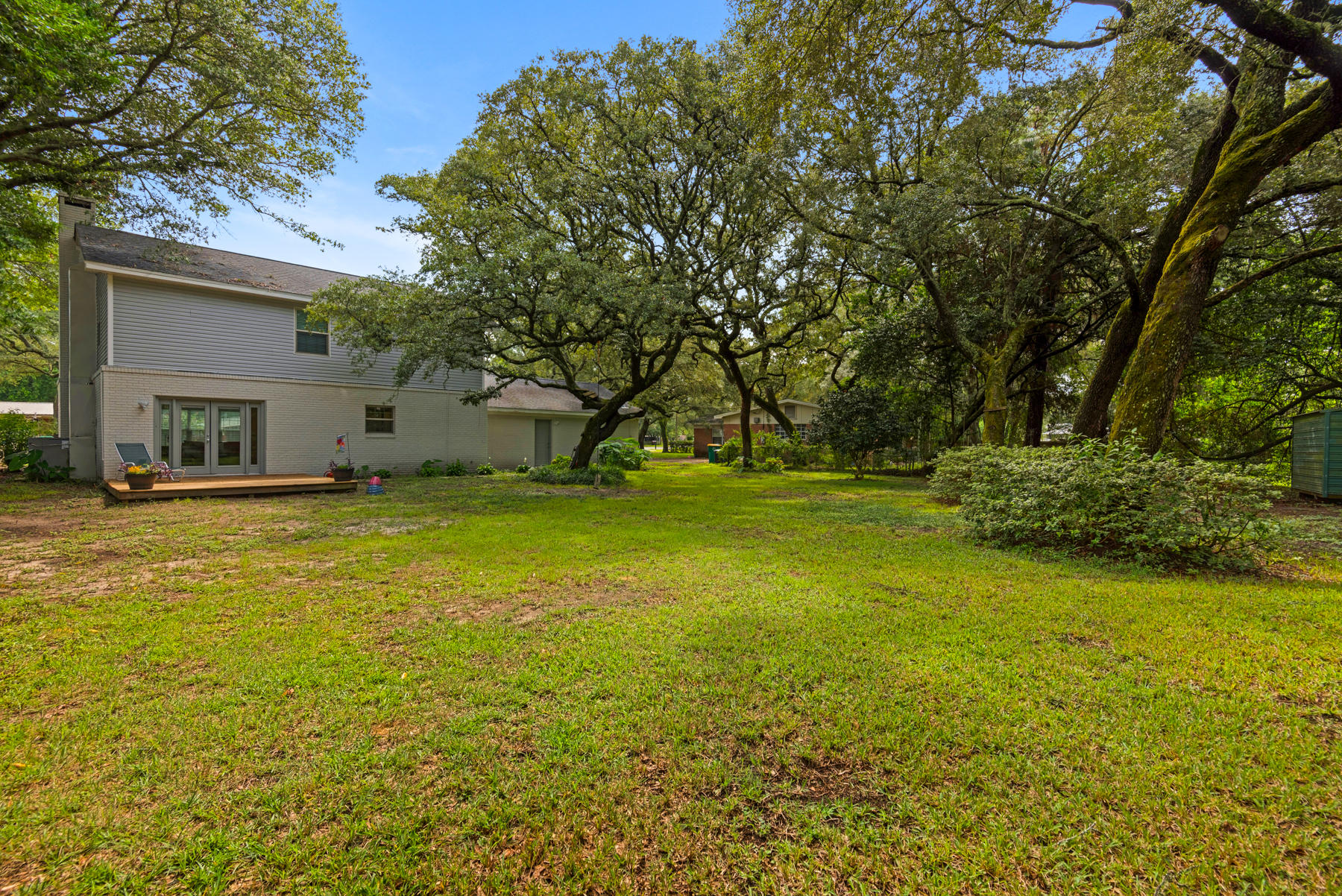 COLONY ESTATES lot 42, block 4 - Residential