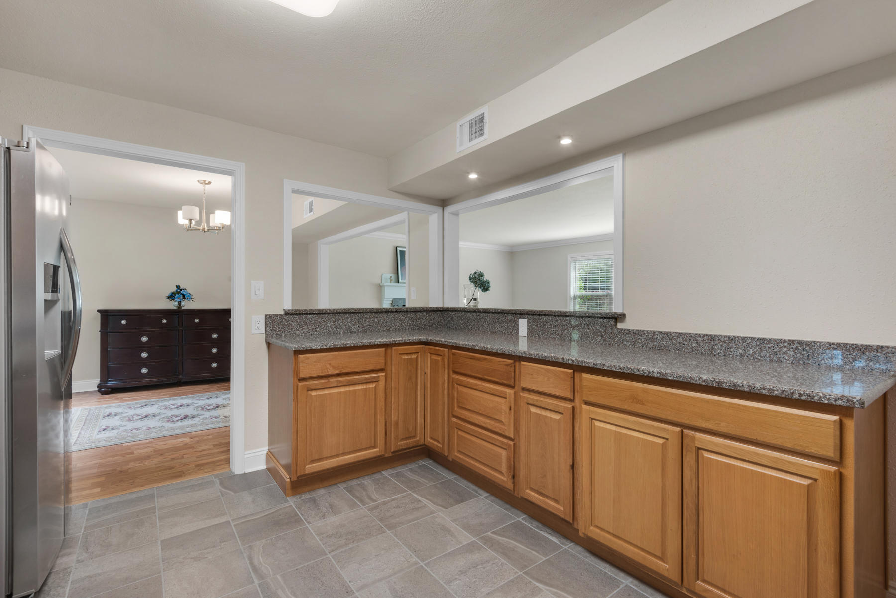 COLONY ESTATES lot 42, block 4 - Residential