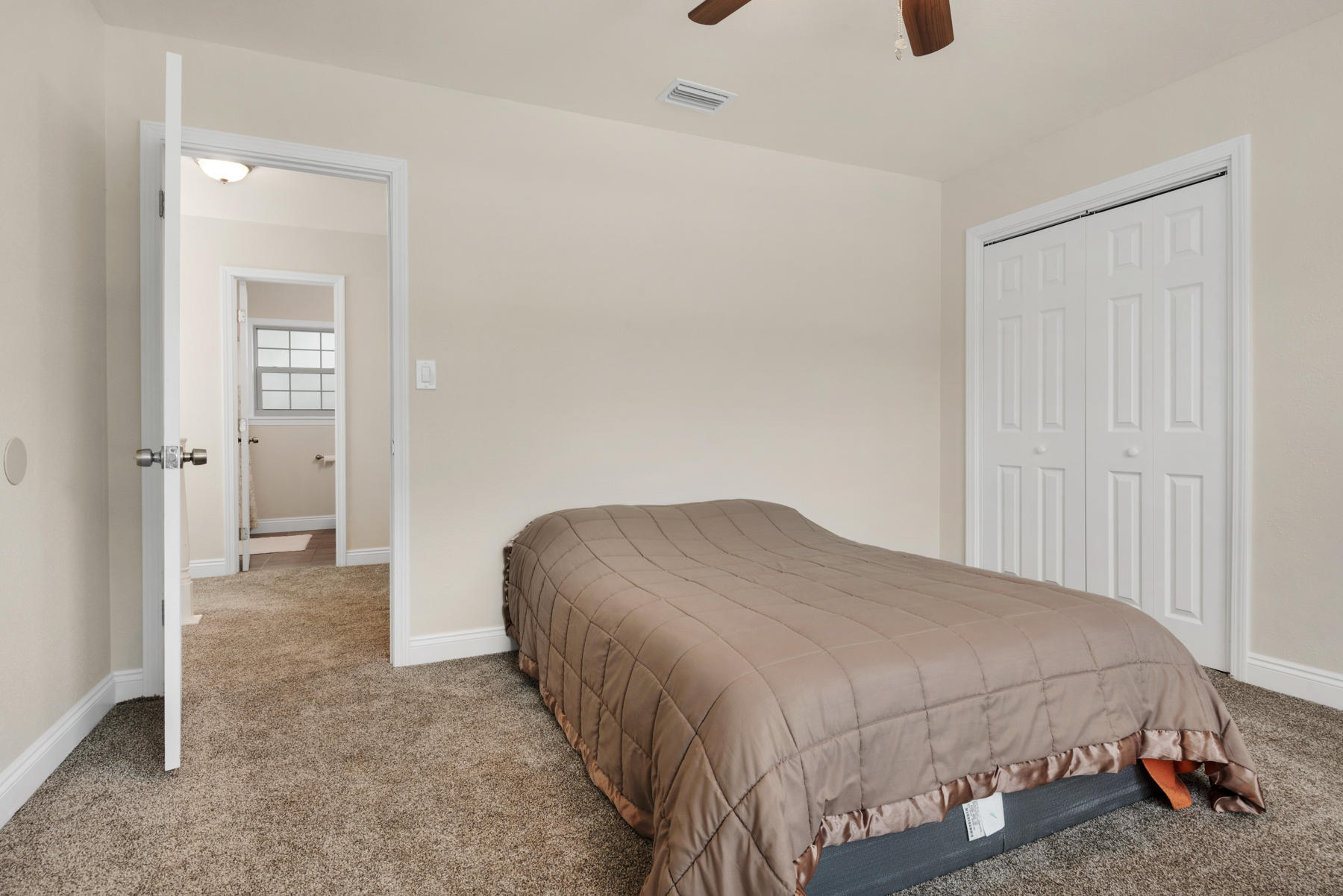 COLONY ESTATES lot 42, block 4 - Residential