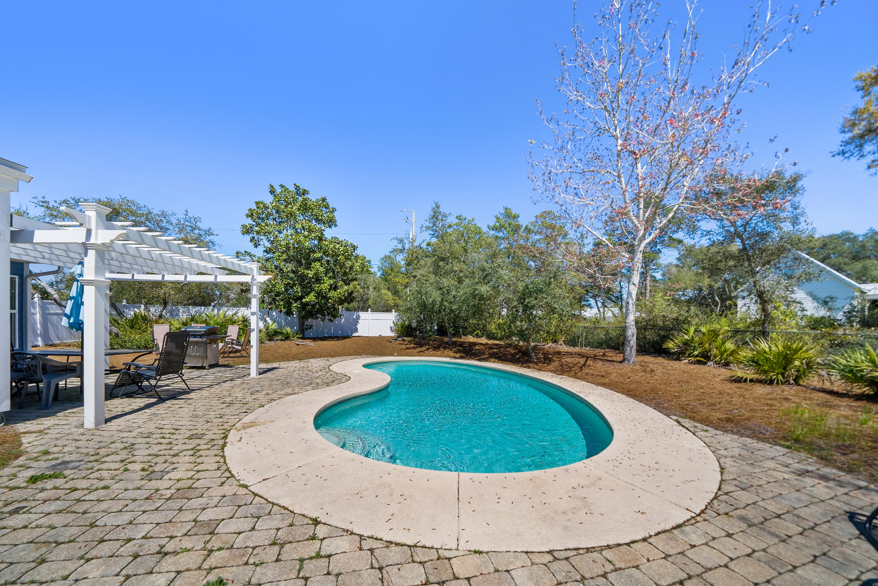 GULF PINES - Residential