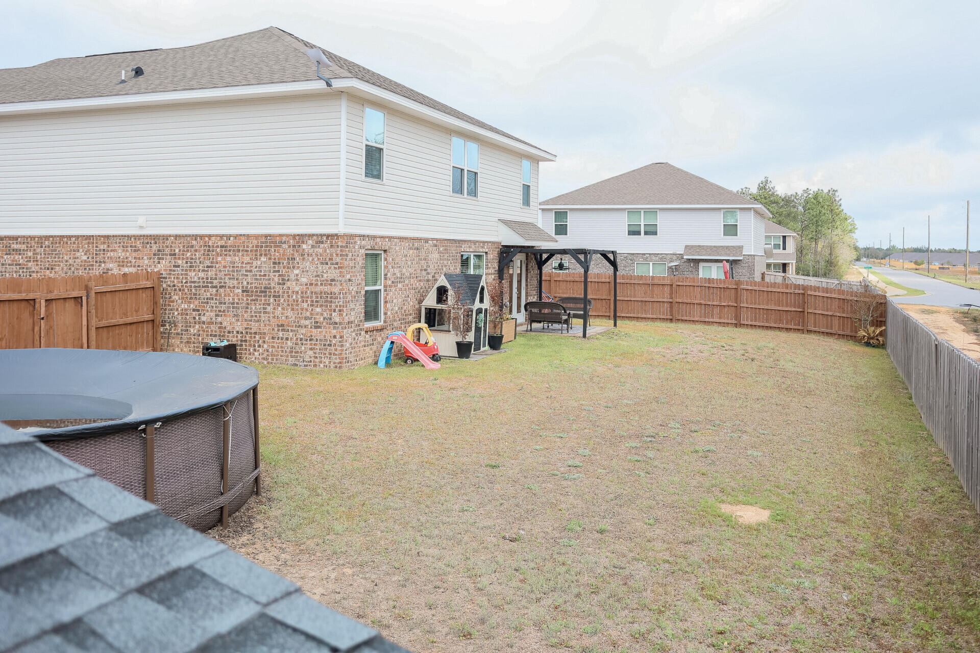 REDSTONE COMMONS - Residential