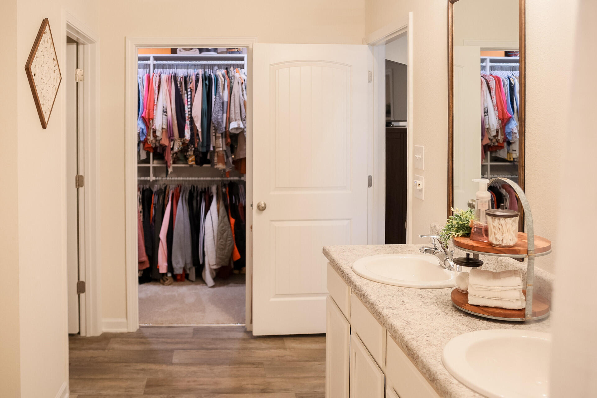 REDSTONE COMMONS - Residential