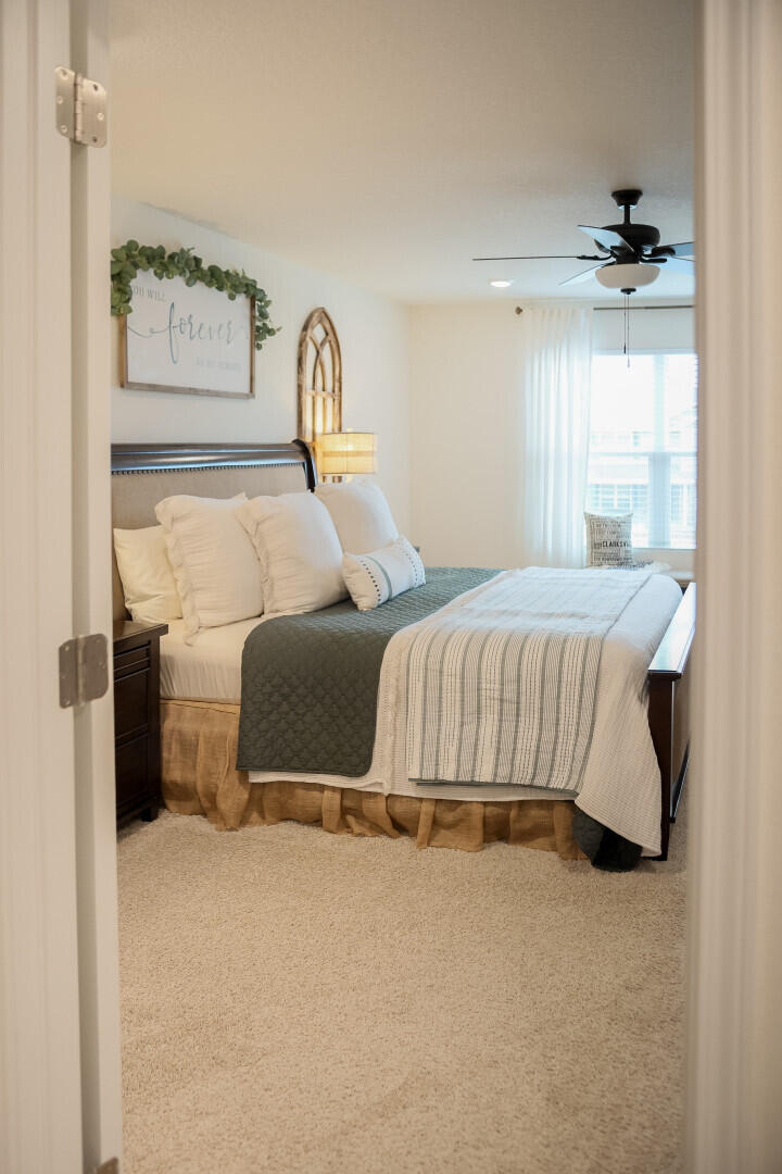 REDSTONE COMMONS - Residential